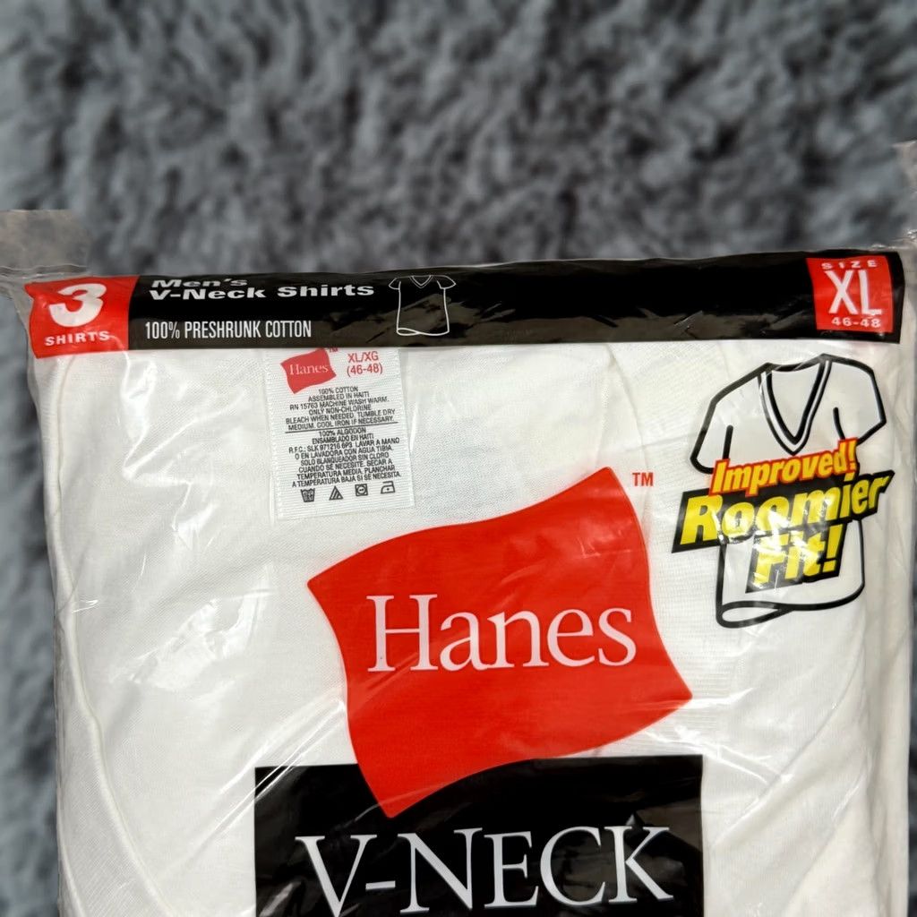 Hanes VINTAGE Hanes Shirt Mens XL White V-Necks Comfort 3 Pack Undershirt Casual New Size US XL / EU 56 / 4 - 1 Thumbnail