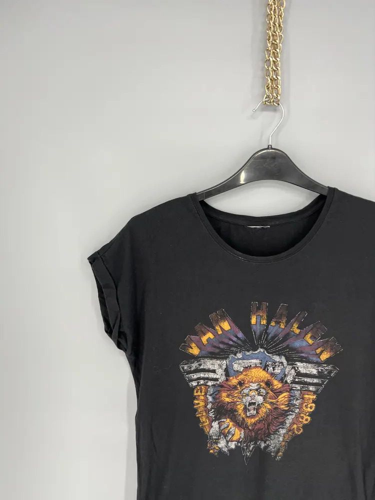 Band Tees Vintage Y2K Van Halen Graphic T-shirt Men Adult Size S / US 4 / IT 40 - 4 Thumbnail