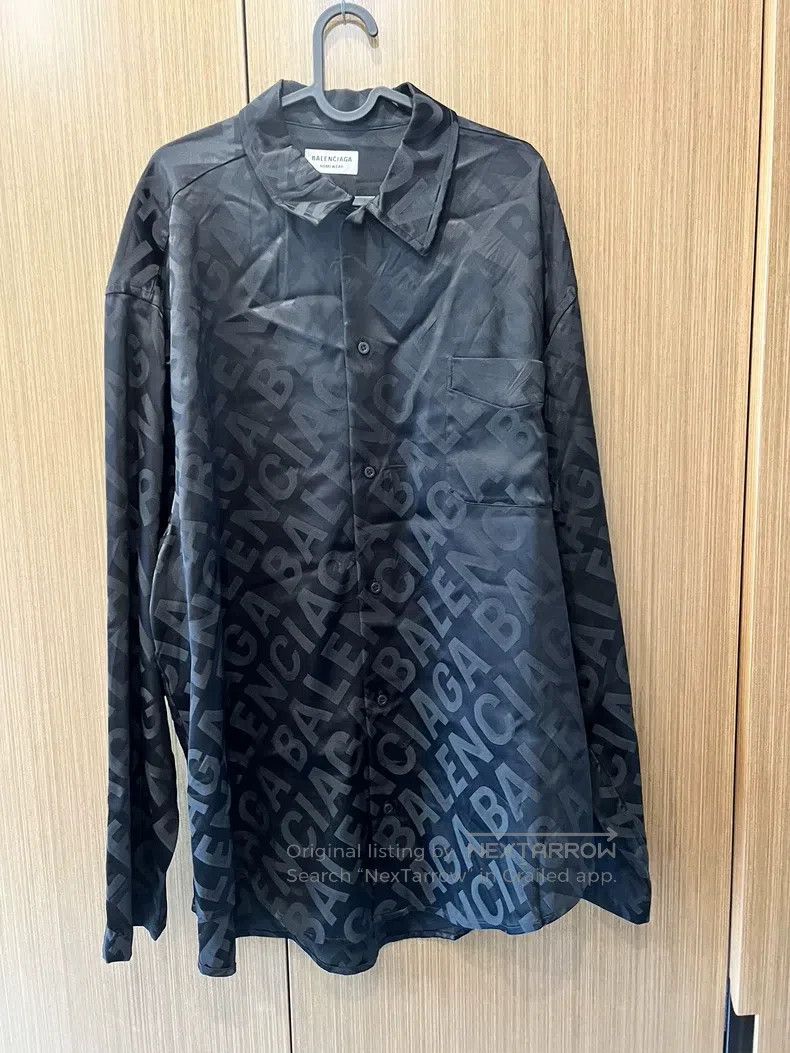 Balenciaga Balenciaga Logo Full Print Collar Long Sleeve Shirt Size S / US 4 / IT 40 - 1 Thumbnail