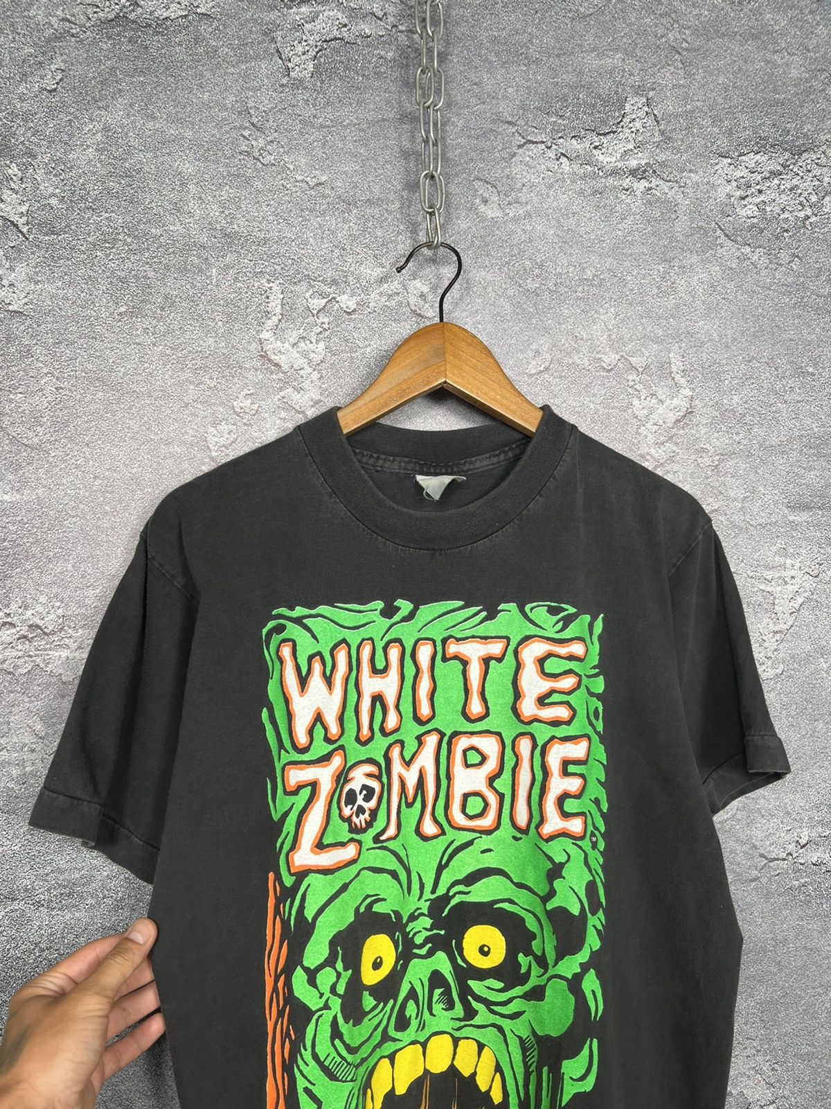 Band Tees Rare Vintage White Zombie 1992 World Tour Band Tee T-shirt Size US M / EU 48-50 / 2 - 3 Thumbnail