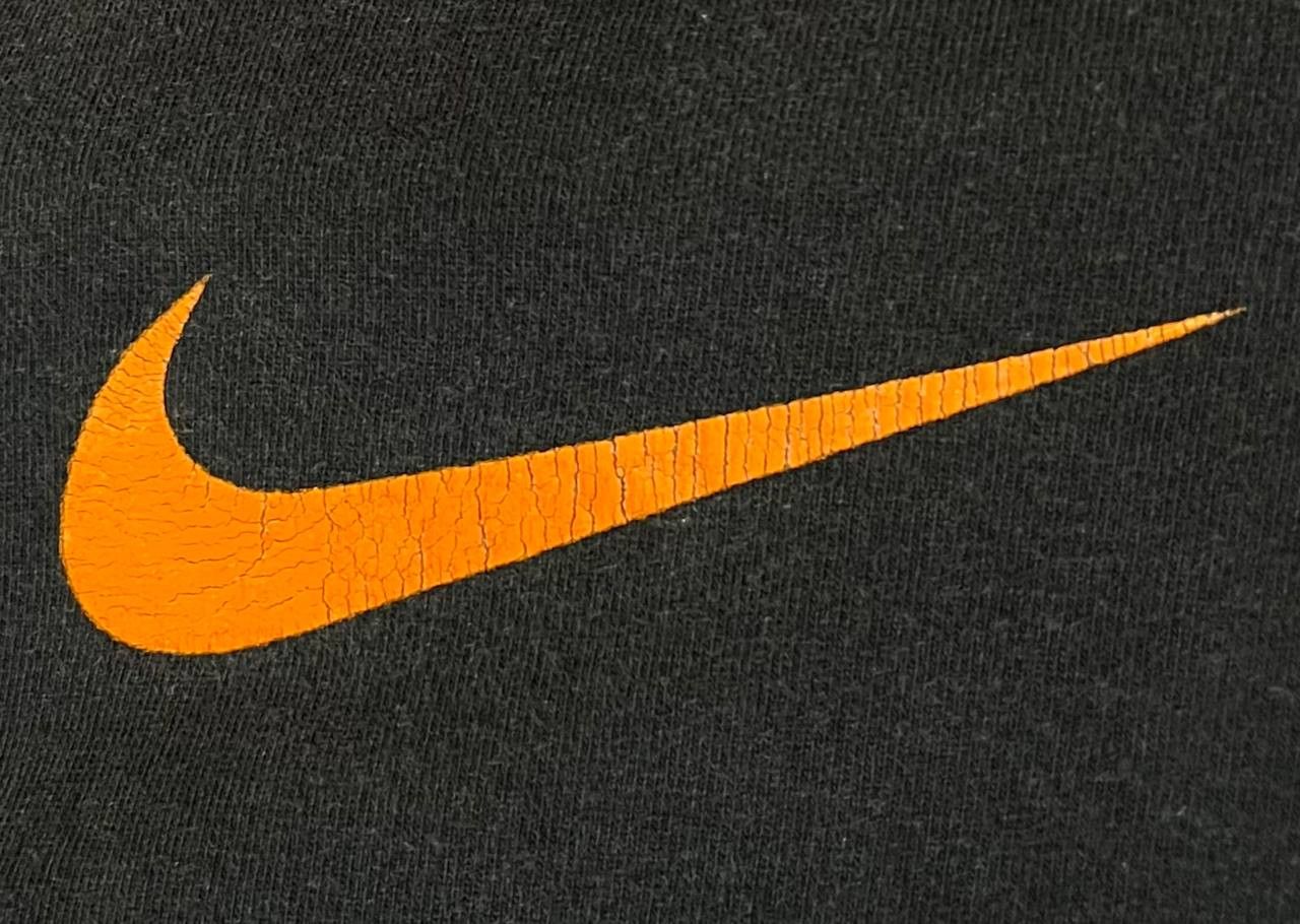 Nike × Vintage Vintage Nike 90s Swoosh center Logo T-Shirt cool Size US L / EU 52-54 / 3 - 7 Thumbnail