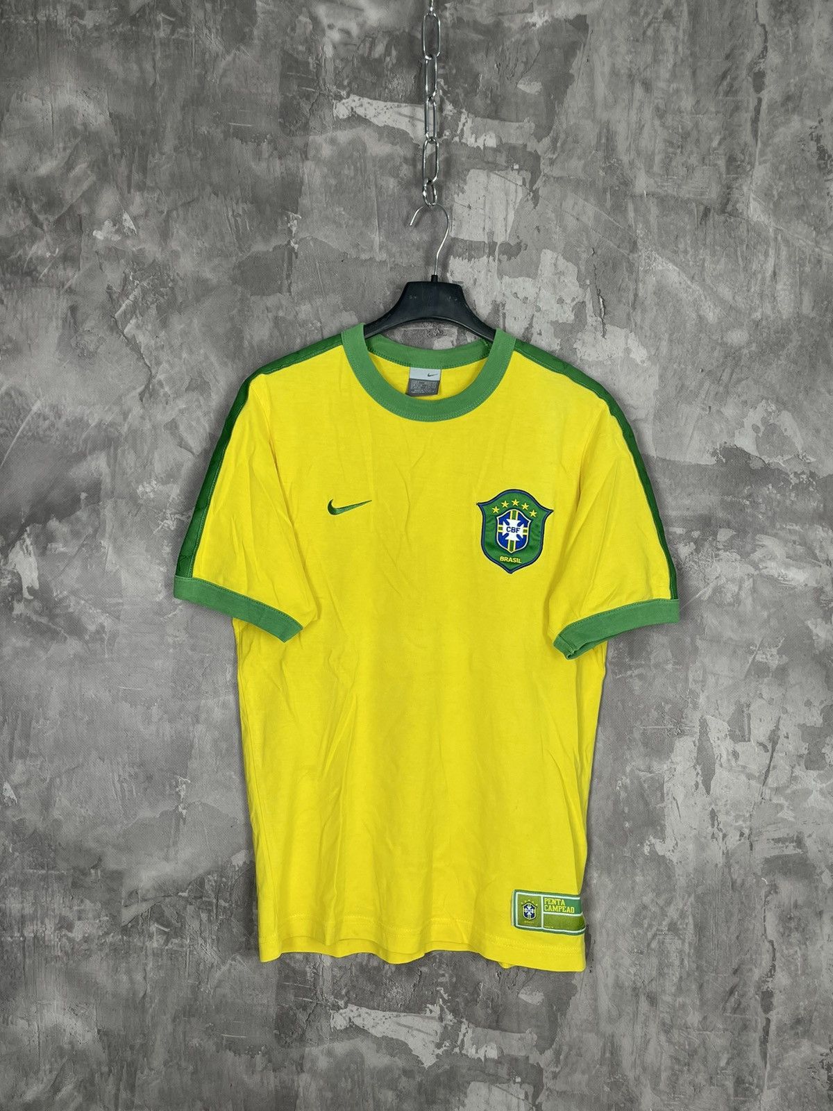 Nike × Vintage Blokecore ⚽️ Nike 2000s FC Brazil #10 Cotton t shirt rare tee Size US S / EU 44-46 / 1 - 1 Thumbnail