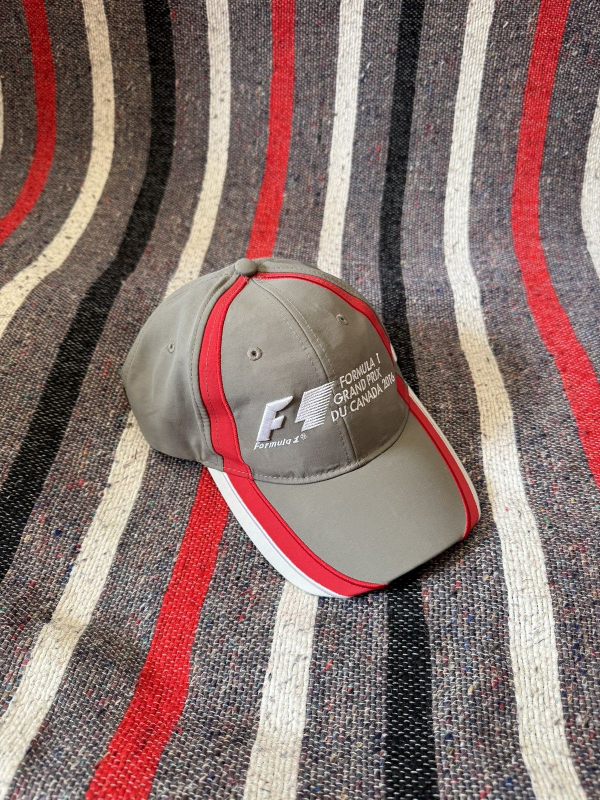Other Canada 2016 Grand-Prix Formula 1 Racing Marlboro Hat Size ONE SIZE - 4 Thumbnail