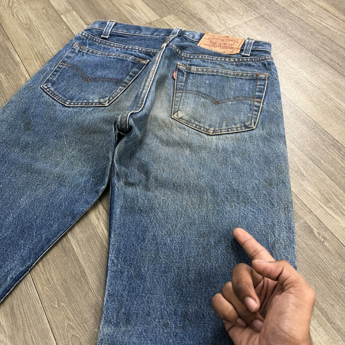 Levi's × Levi's Vintage Clothing 🇺🇸70’s Vintage Levis 501 29x32 Straight Leg Distressed Jeans Size US 29 - 22 Thumbnail
