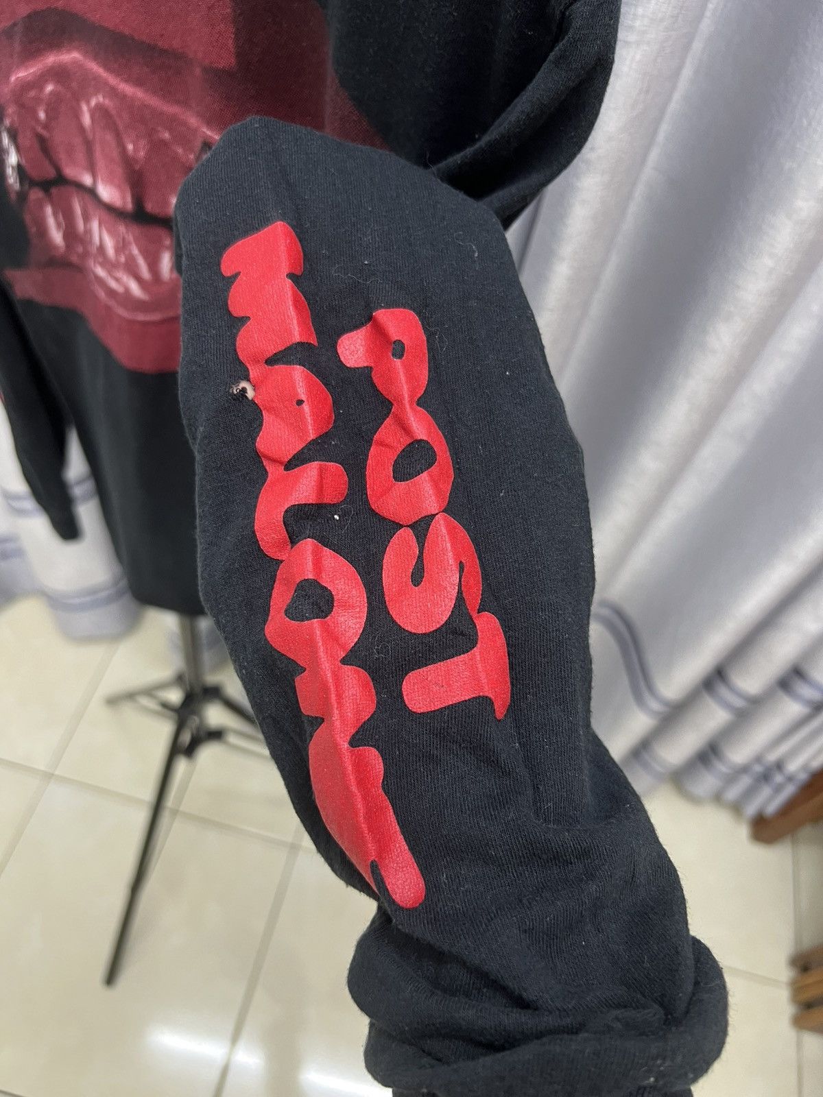 Rap Tees Post Malone 12 carat toothache Long Sleeve Rap Tee Size US S / EU 44-46 / 1 - 3 Thumbnail