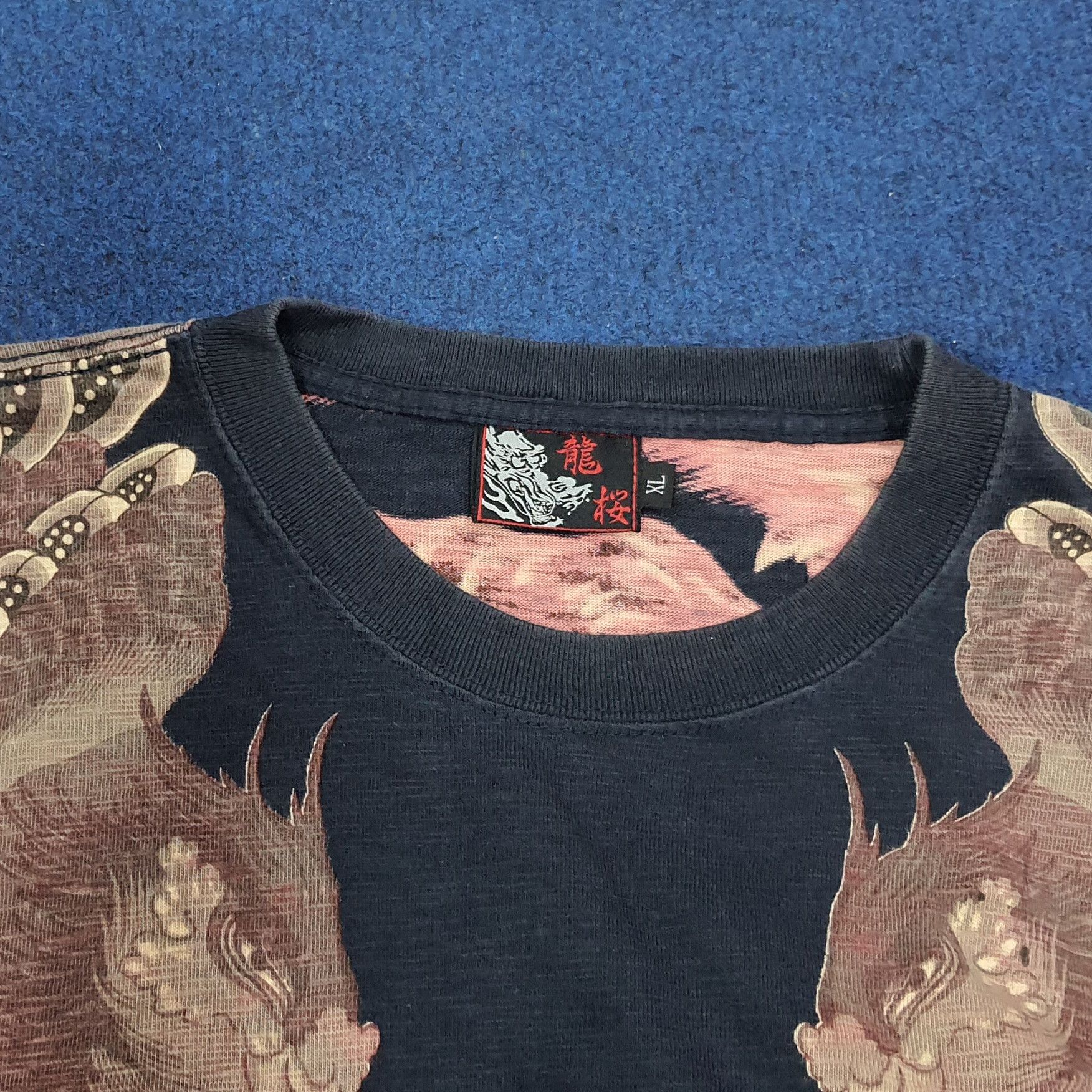 Japanese Brand Vintage Ryuzakura Japan Phoenix Sukajan Style Tshirt C276N25 Size US L / EU 52-54 / 3 - 4 Thumbnail