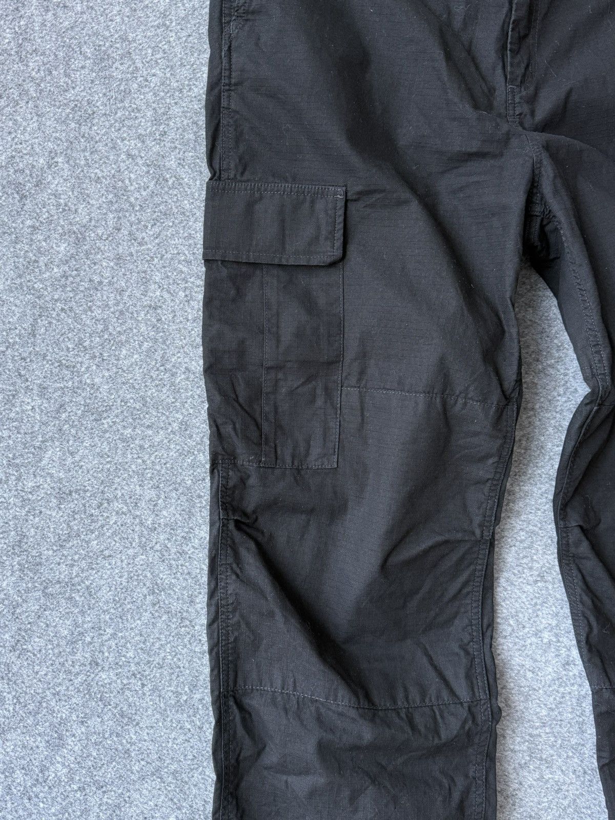Carhartt Vintage Carhartt Black Aviation Cargo Pants size 38x32 Size US 38 / EU 54 - 4 Thumbnail