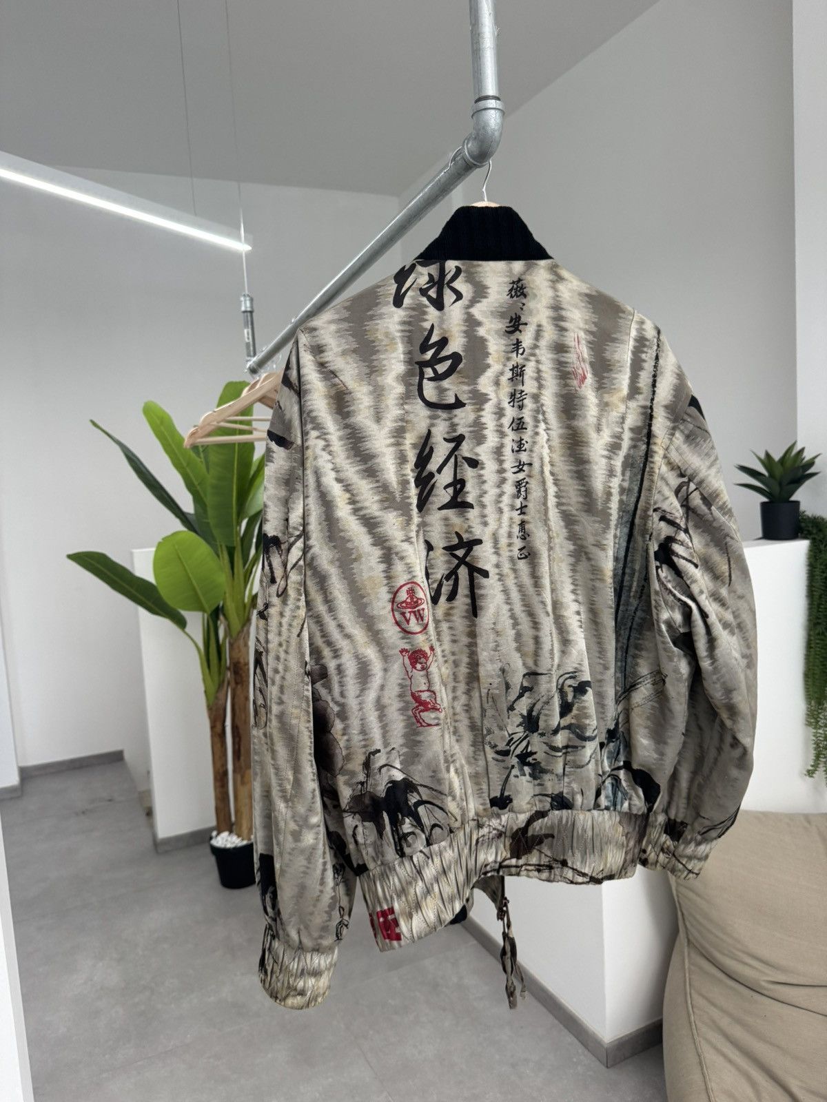 Vivienne Westwood Vivienne Westwood Size US M / EU 48-50 / 2 - 2 Thumbnail