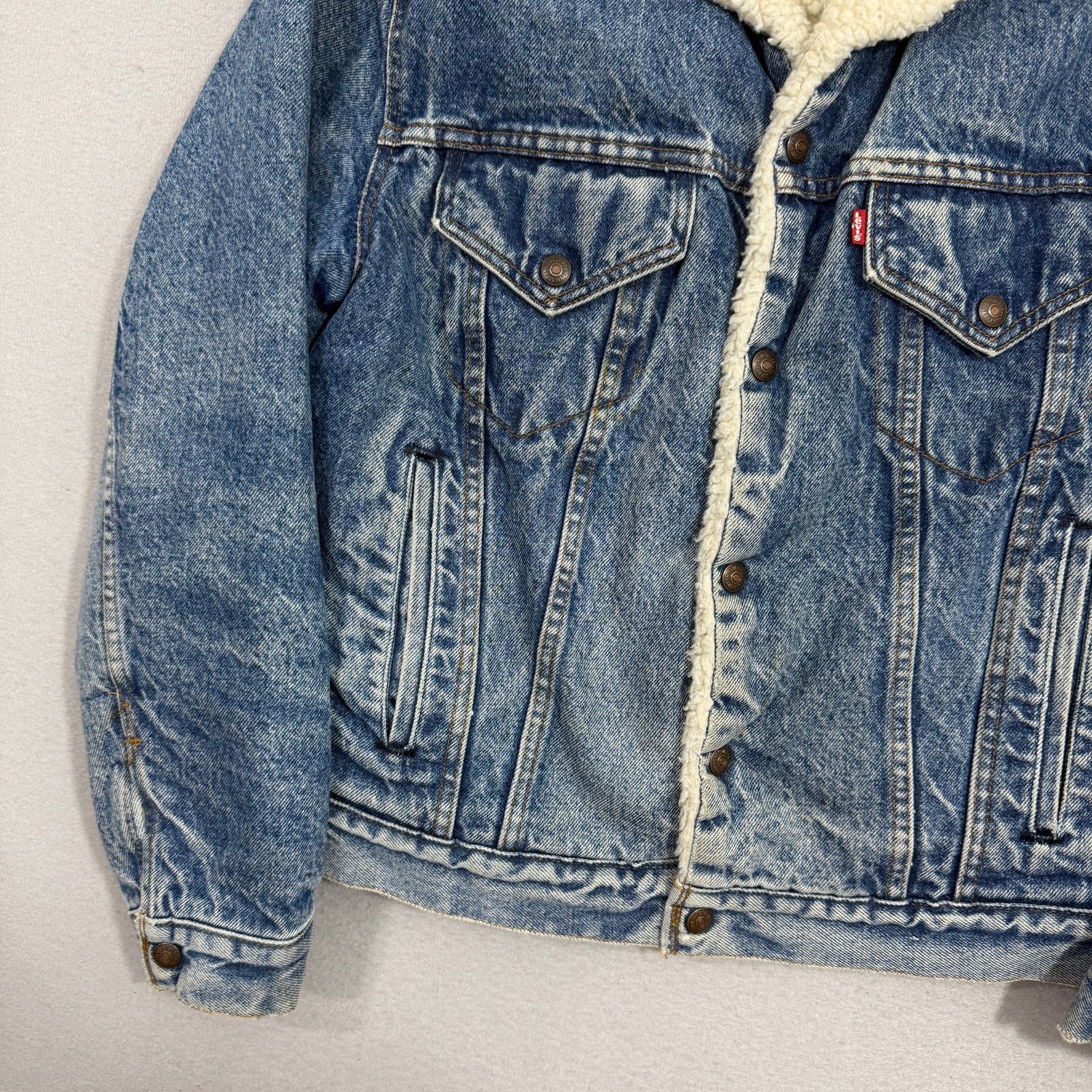Levi's Vintage Levis Sherpa-Lined Denim Trucker Jacket 40R Blue Size US M / EU 48-50 / 2 - 3 Thumbnail