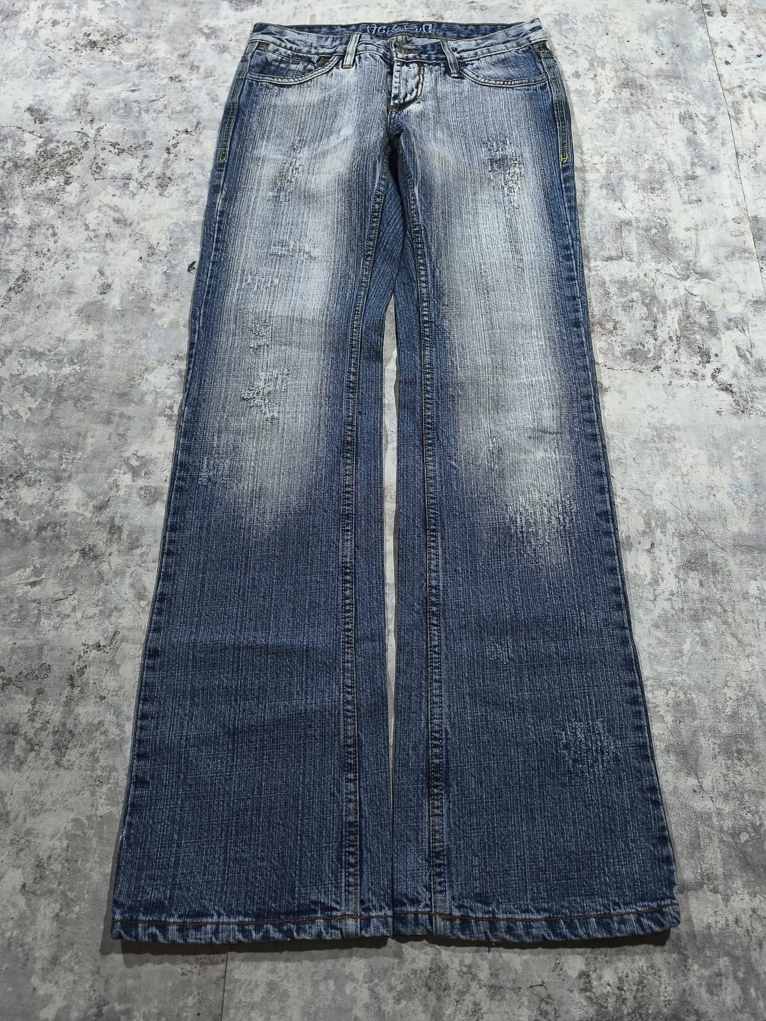 Hysteric Glamour faded flare lowrise distressed jeans Size 30" / US 8 / IT 44 - 4 Thumbnail