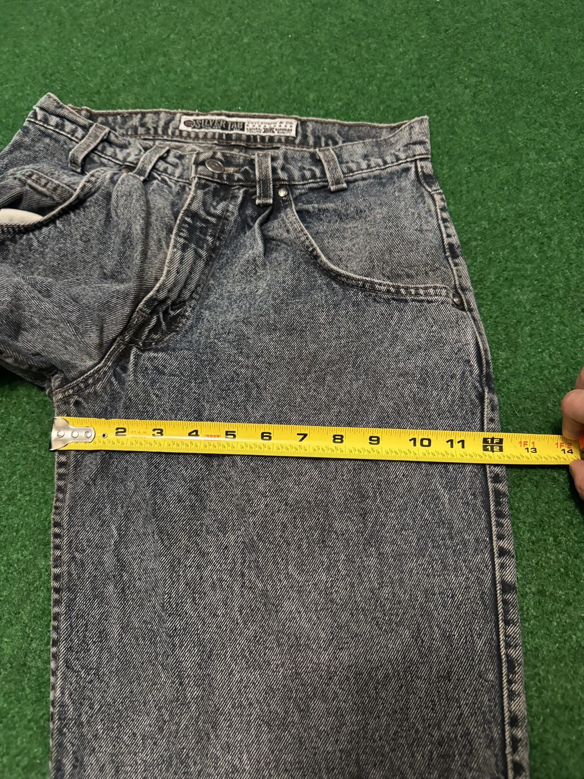 Levi's Vintage Clothing Vintage 90s Silvertab Levi’s Acid Wash Relaxed Taper Jeans Size US 30 / EU 46 - 11 Thumbnail