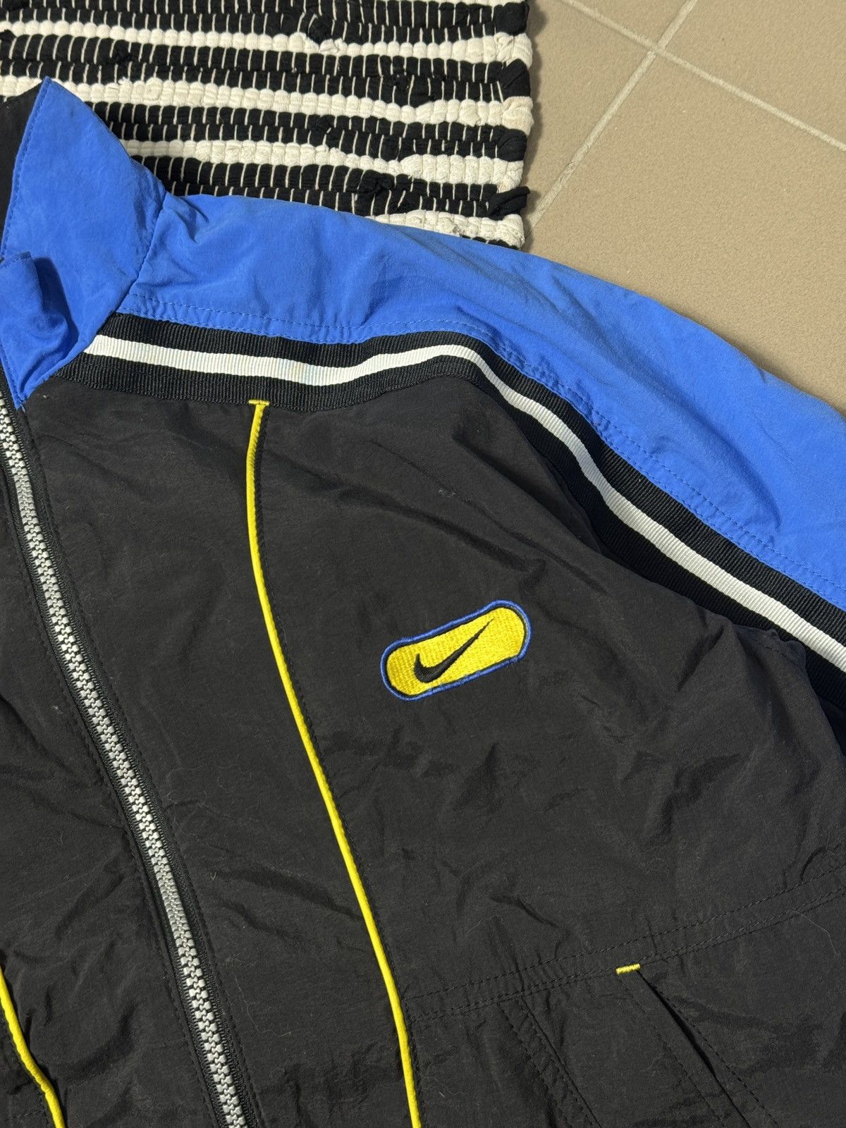 Nike VINTAGE NIKE 2000s BACK LOGO ZIP UP HOODIE Size M / US 6-8 / IT 42-44 - 3 Thumbnail