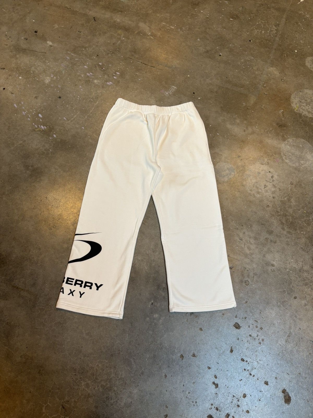 The GV Gallery GV Gallery Galaxy Sweats SAMPLE check pics Size US 32 / EU 48 - 1 Thumbnail