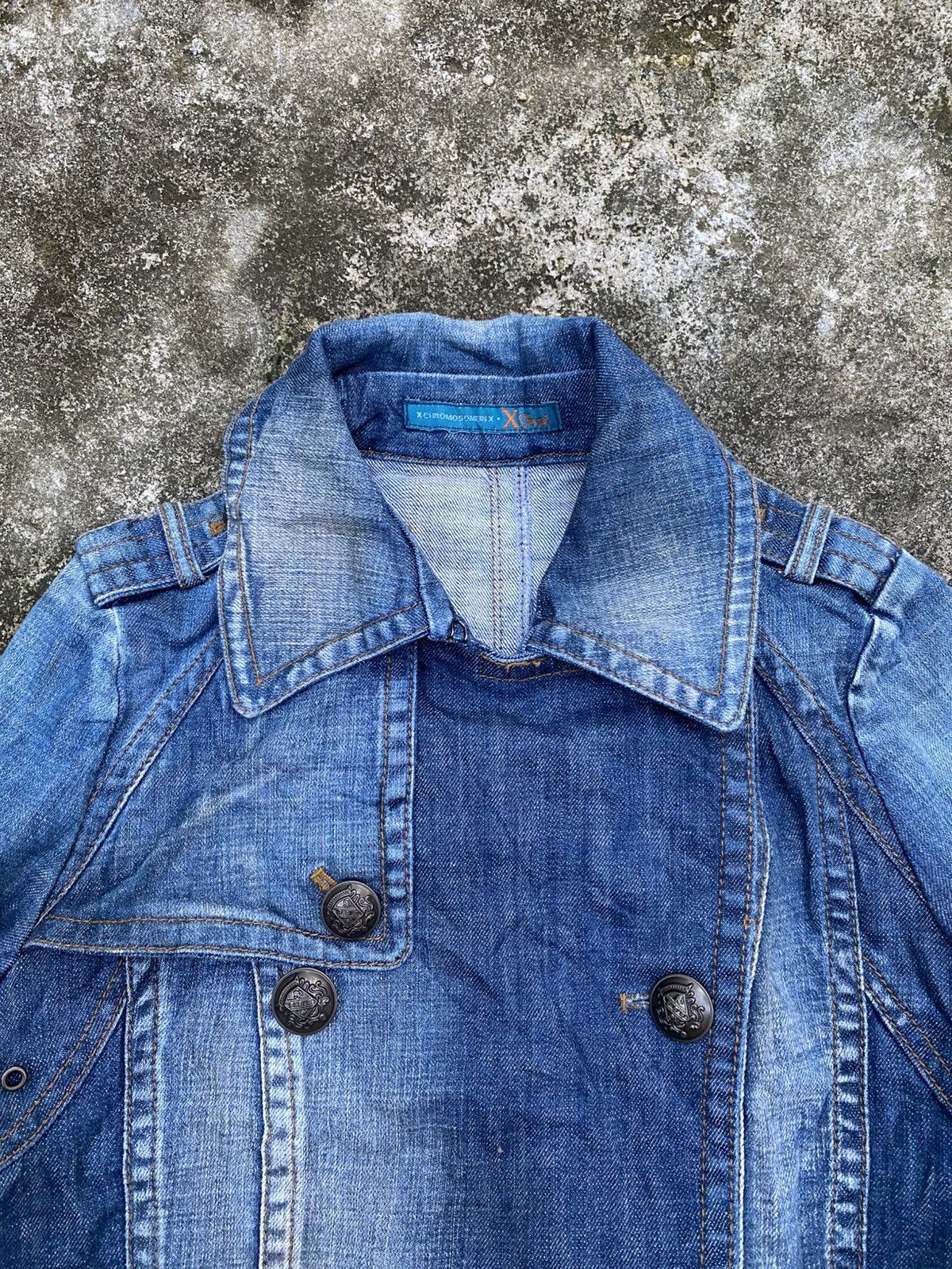 Le Grande Bleu (L.G.B.) Y2K X CHROMOSOME IN X X FREND DENIM JACKET Size S / US 4 / IT 40 - 2 Thumbnail