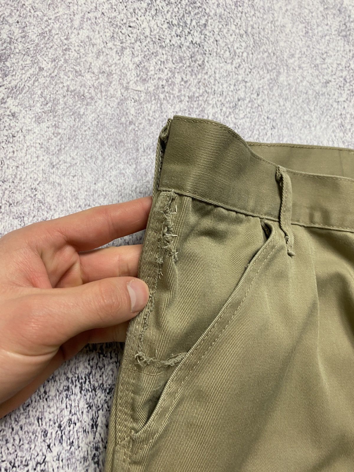 Carhartt × Vintage Vintage Carhartt Simple Work Pants Size 33x34 Size US 33 - 13 Thumbnail