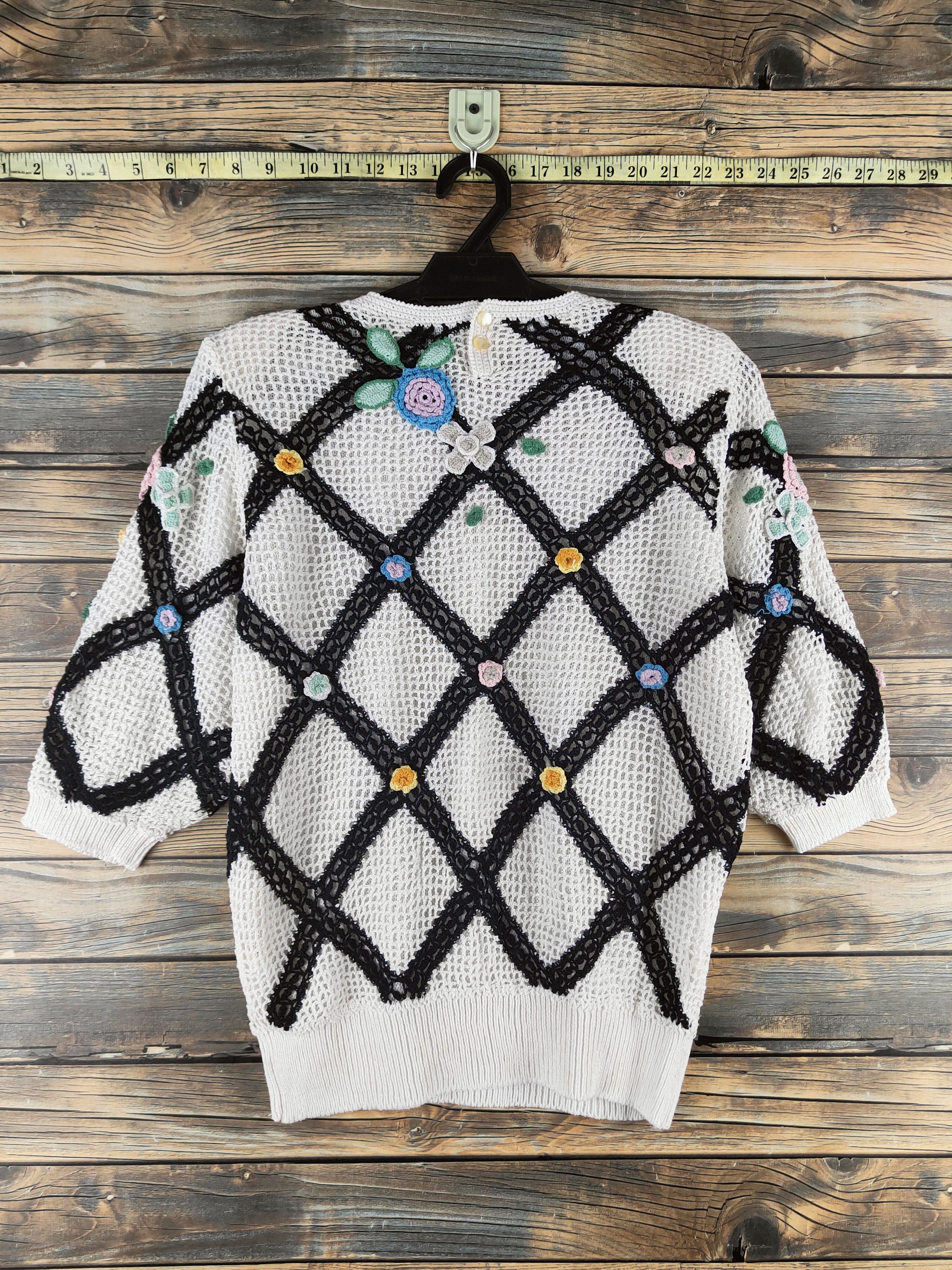 Japanese Brand DL Royal City White Black Knitwear Sweatshirts #46-978 Size S / US 4 / IT 40 - 7 Thumbnail