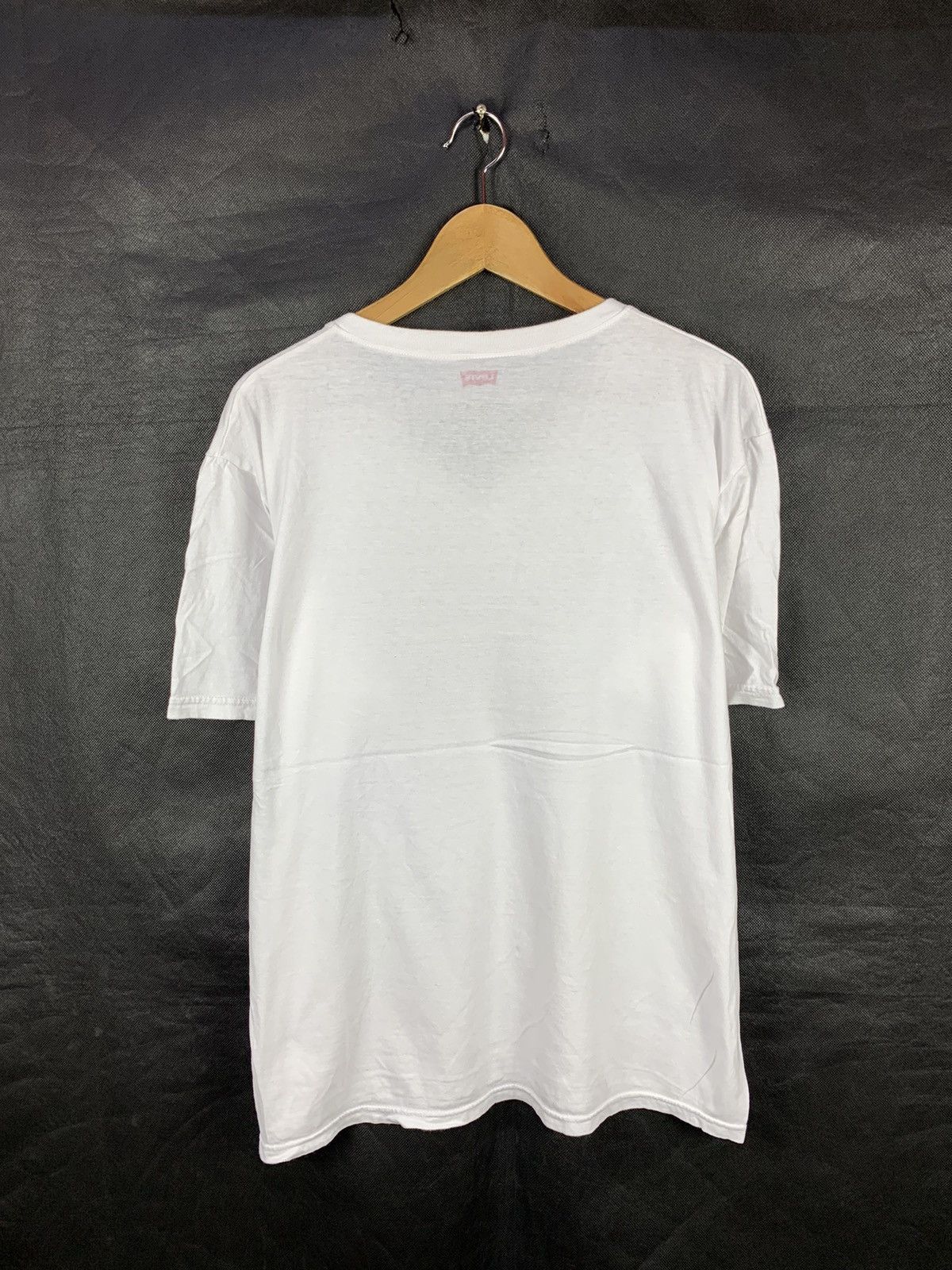 Levi's Offer! Levis Basic Plain Tee Levis Jeans Size US L / EU 52-54 / 3 - 5 Thumbnail
