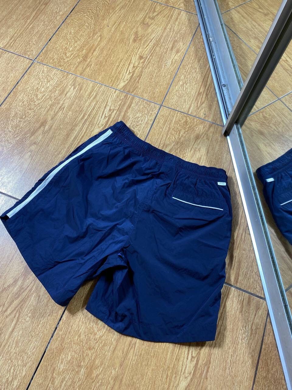 Nike × Vintage 90's NIKE SWOOSH LOGO Y2K RARE RETRO SHORTS Size US 30 / EU 46 - 12 Thumbnail