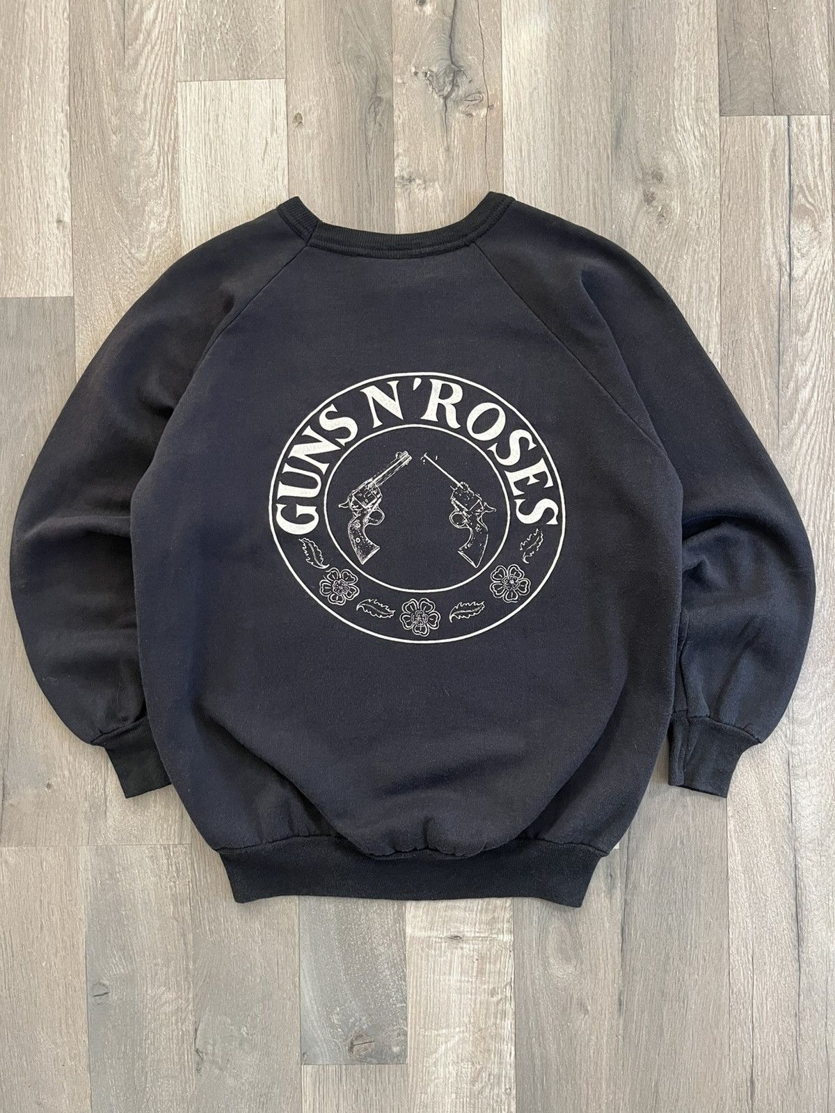Guns N' Roses 80s Guns n Roses Appetite for Destruction Crewneck Size US S / EU 44-46 / 1 - 2 Thumbnail