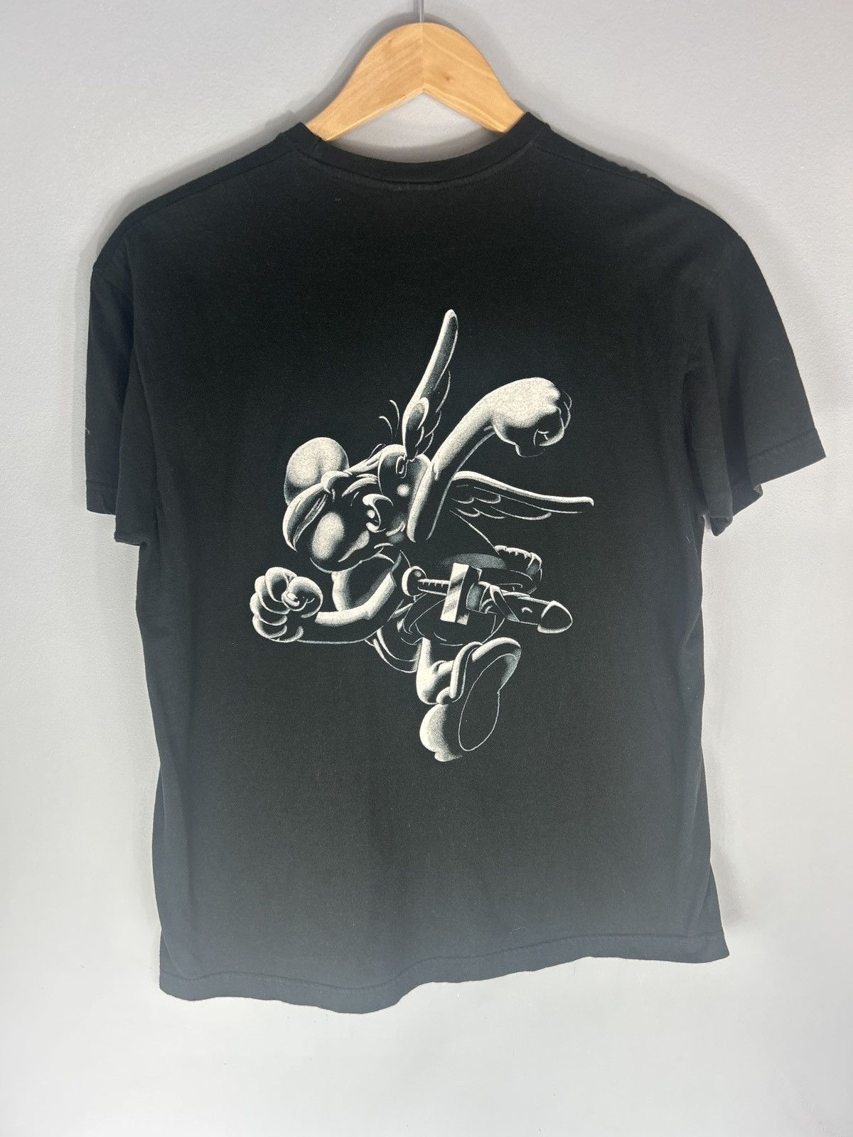 Vintage Vintage 1999 Parc Asterix Goscinny Uderzo Tee Size US M / EU 48-50 / 2 - 2 Thumbnail