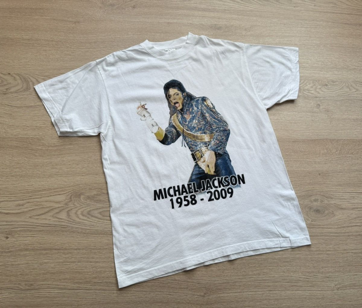 Michael Jackson Vintage Michael Jackson 1958-2009 Pop Iconic Singer T-Shirt Size US M / EU 48-50 / 2 - 1 Thumbnail