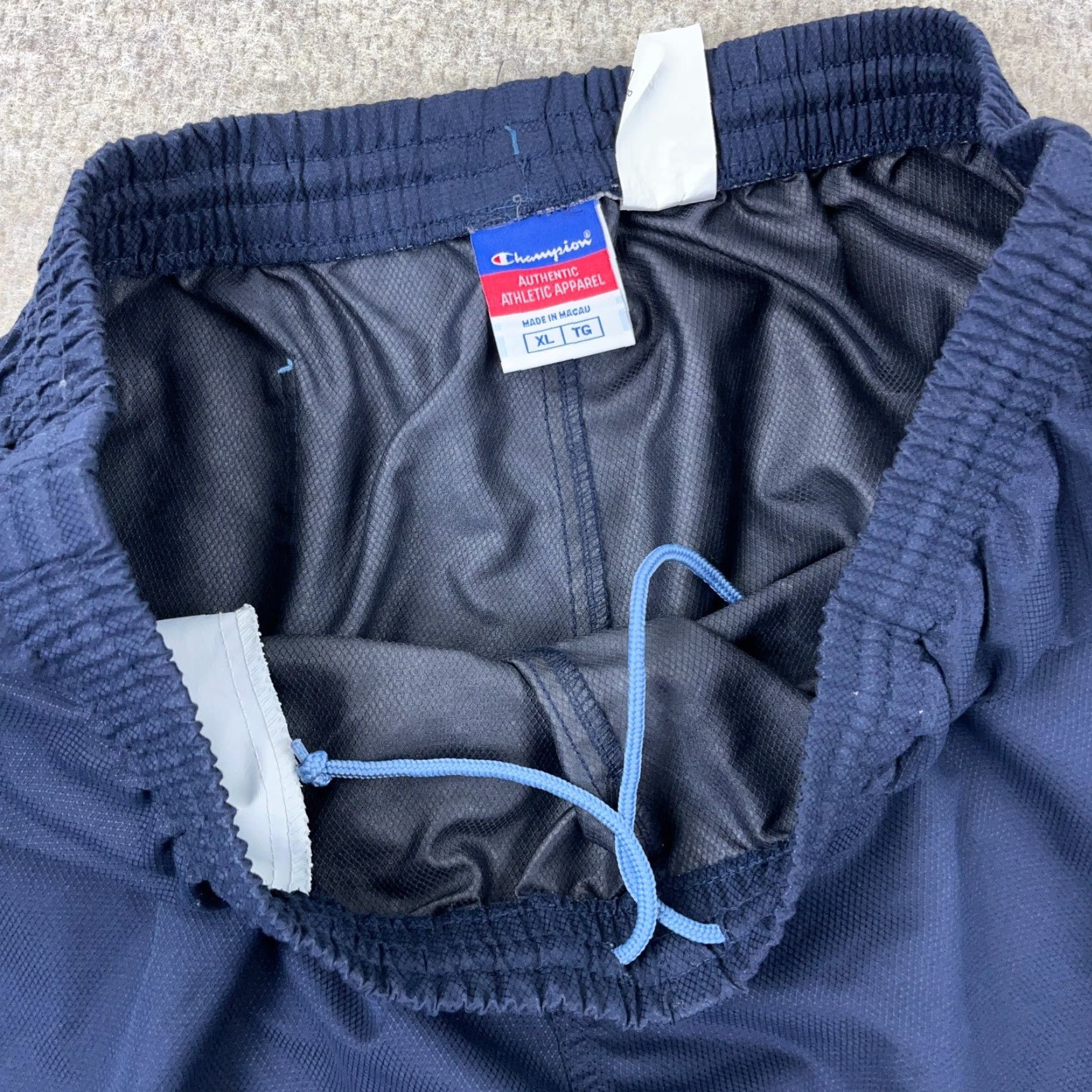Champion Vintage Champion Pants Men XL Blue Windbreakers Track Suit Baggy Joggers Size 46R - 4 Thumbnail