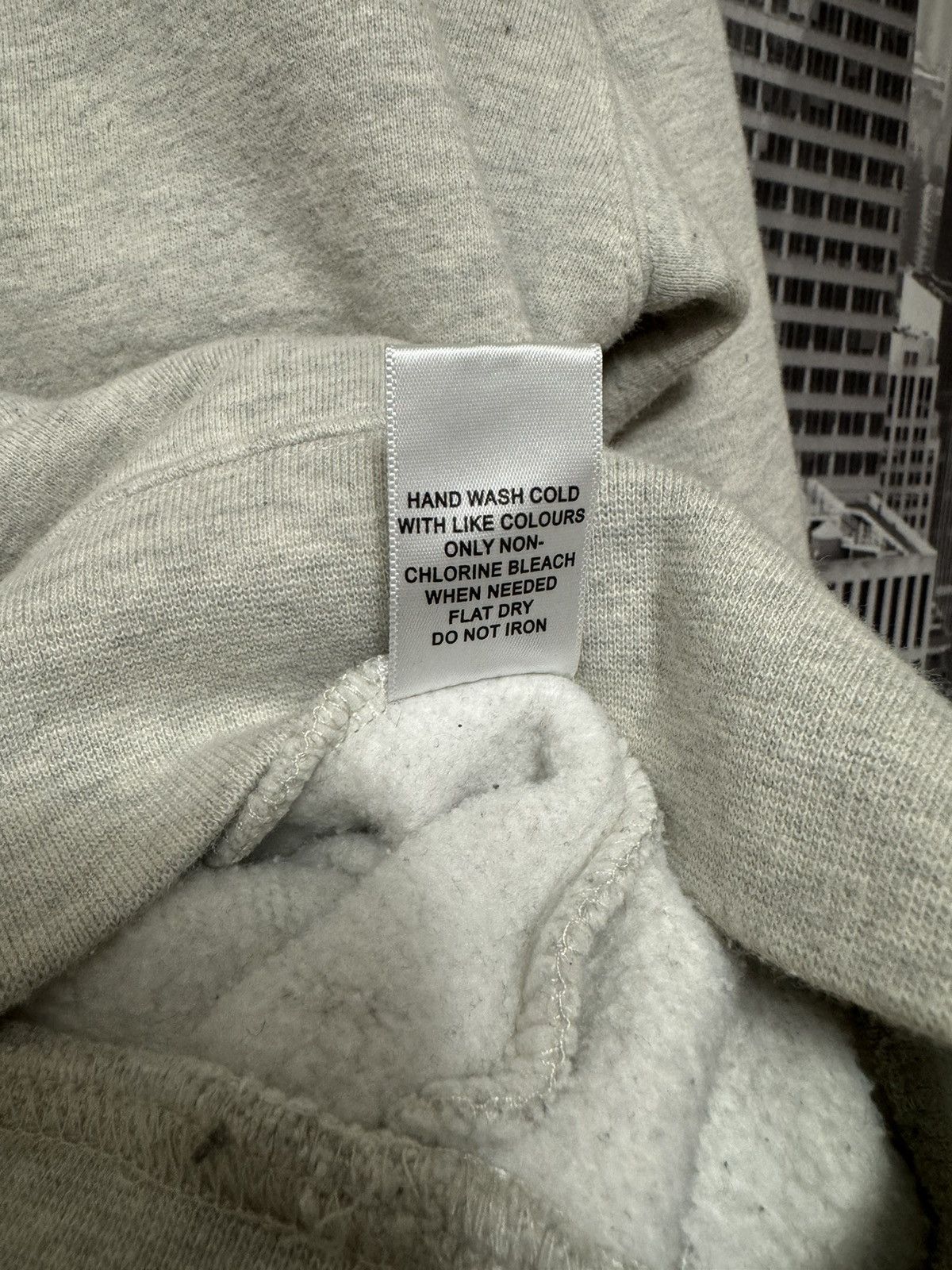 Fear of God Fear of God Essentials Mockneck Half-Zip Oatmeal SZ Small 🔥 Size US S / EU 44-46 / 1 - 12 Thumbnail