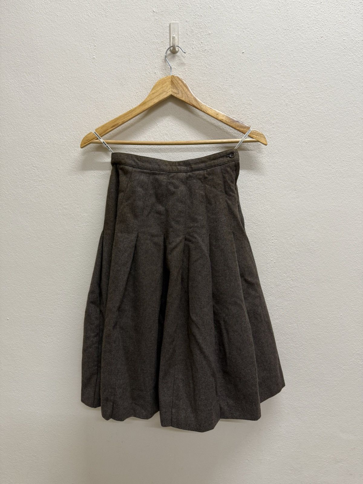Japanese Brand × Mademoiselle Non Non × Vintage Madmoiselle Non Non plates Wool Skirt Size 24" / US 00 / IT 34 - 16 Thumbnail