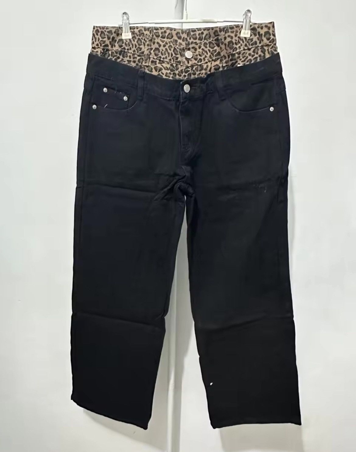 Designer × Japanese Brand × Vintage Fake Two Piece Leopard Patchwork Black Baggy Jeans Size US 27 - 7 Thumbnail