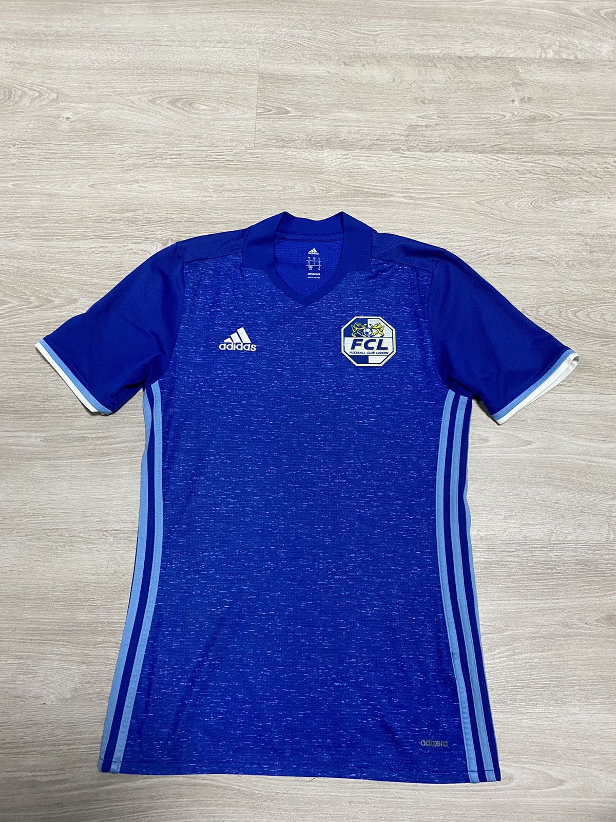Adidas 2017 2018 FC Luzern Adidas #9 Raber Football Soccer Jersey Size US S / EU 44-46 / 1 - 1 Thumbnail