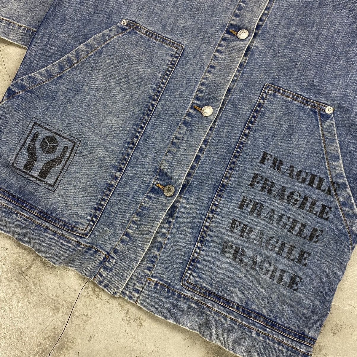 Moschino FW17 Cardboard Couture Denim Jacket Size L / US 10 / IT 46 - 3 Thumbnail