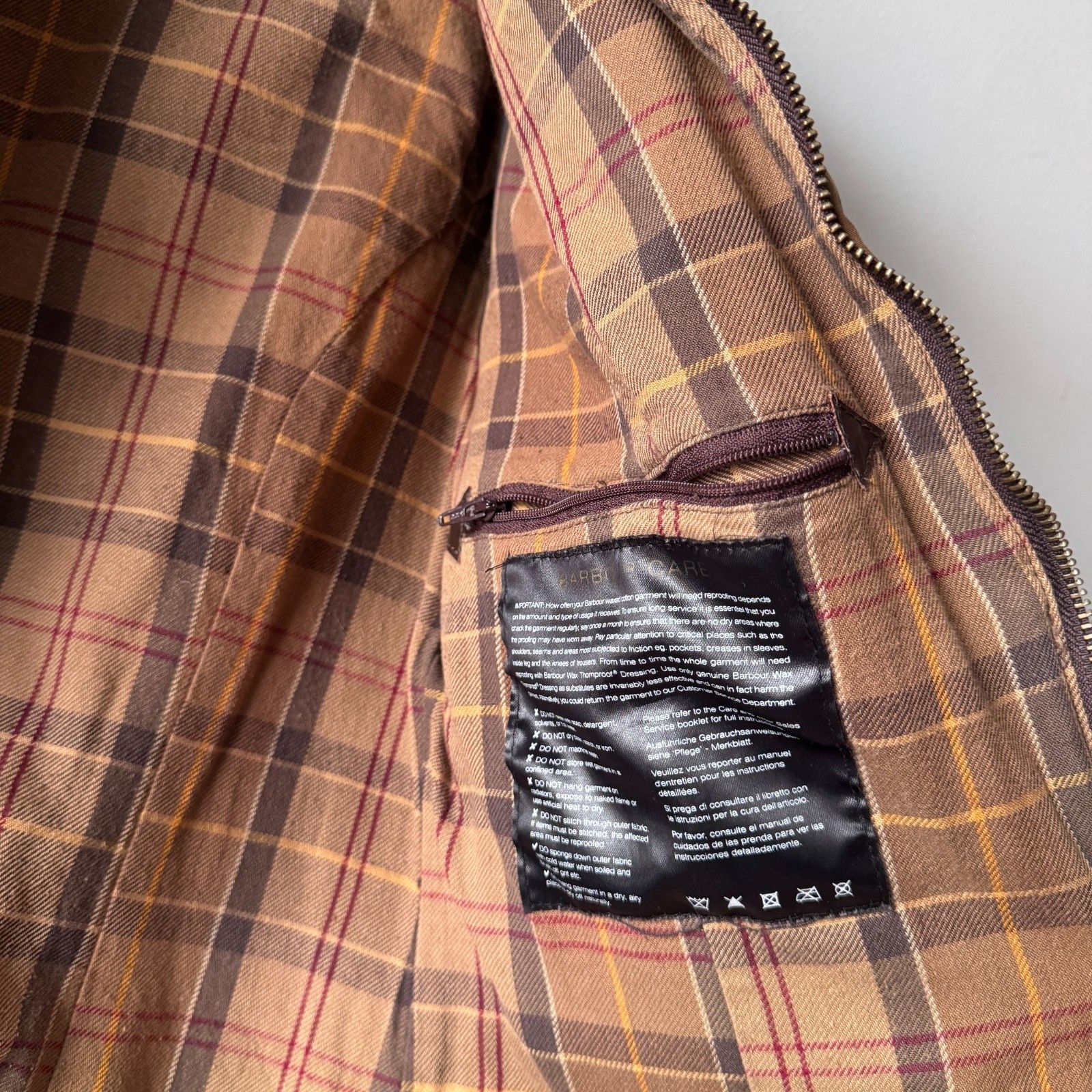 Barbour Barbour International Tartan Wax Biker Jacket Vintage Size M / US 6-8 / IT 42-44 - 14 Thumbnail