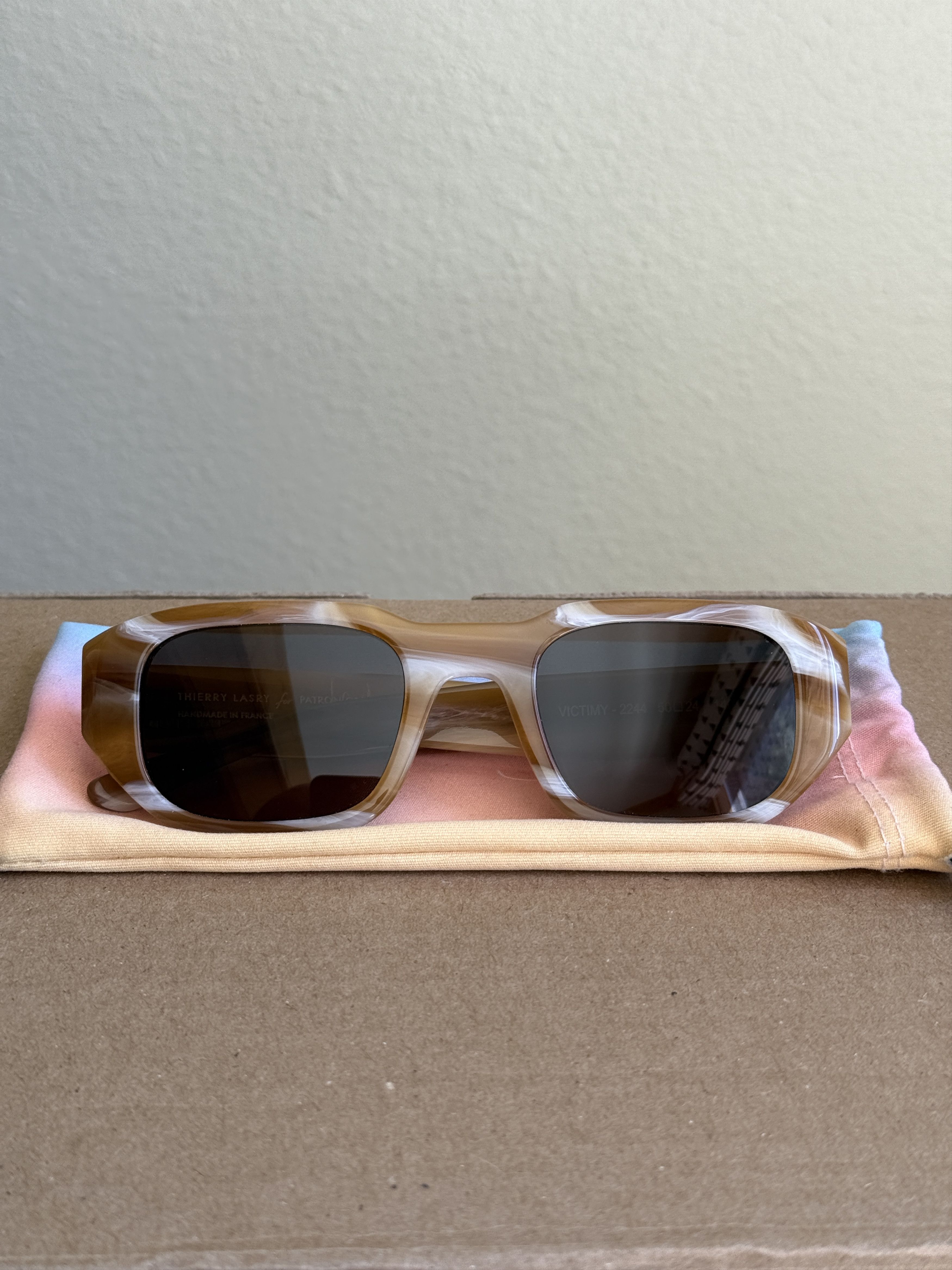 Thierry Lasry Thierry Lasry Victimy Sunglasses Hand Made in France Size ONE SIZE - 3 Thumbnail