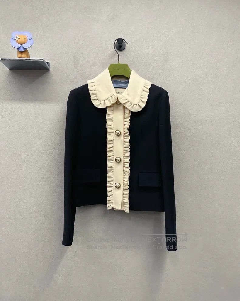 Gucci Gucci Black jacket with rolled-edge lapel Size XS / US 0-2 / IT 36-38 - 1 Thumbnail