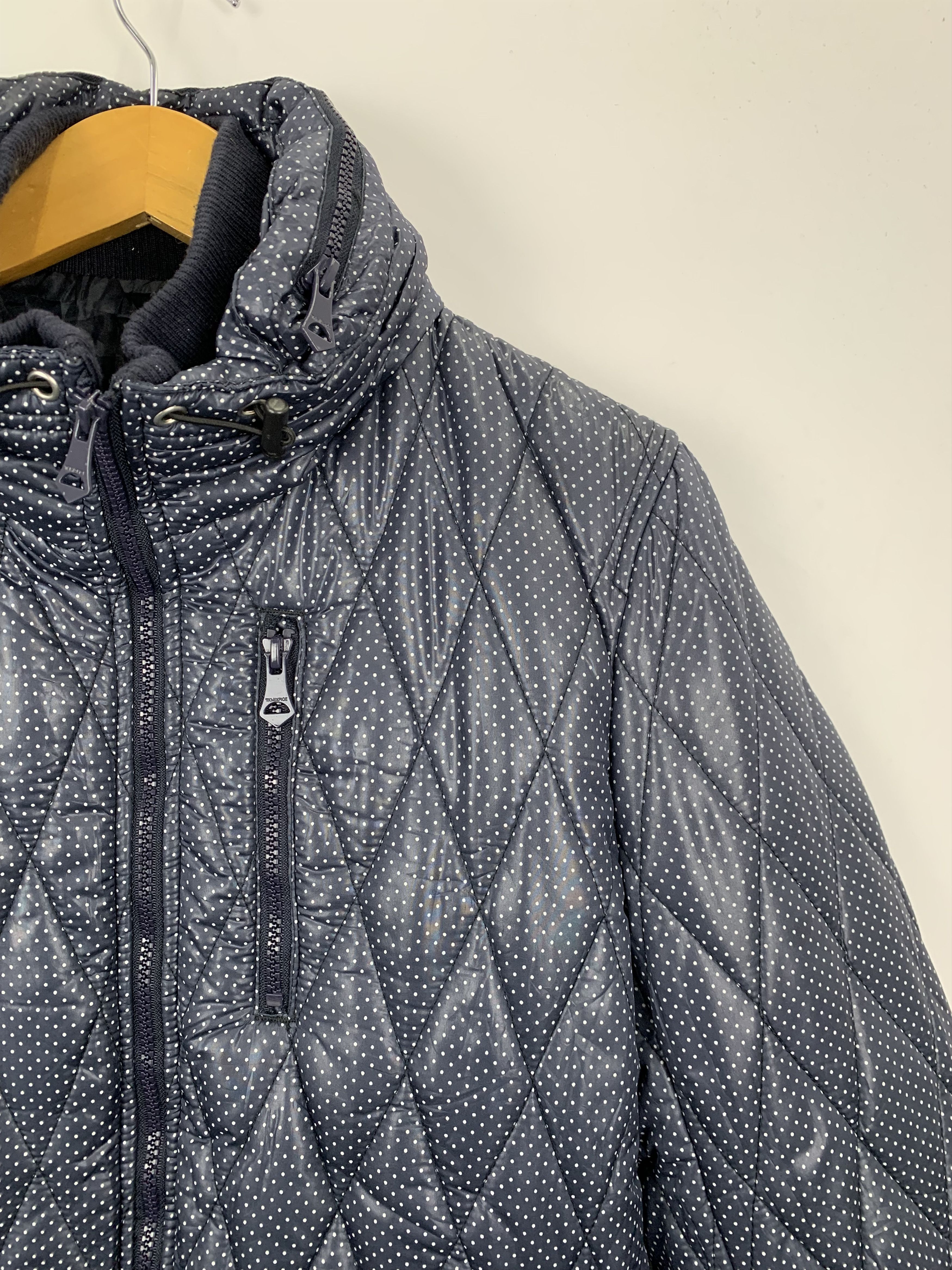 Japanese Brand Vintage Japanese Brand Dot Puffer Zipper Jacket JJ0256 Size US L / EU 52-54 / 3 - 6 Thumbnail