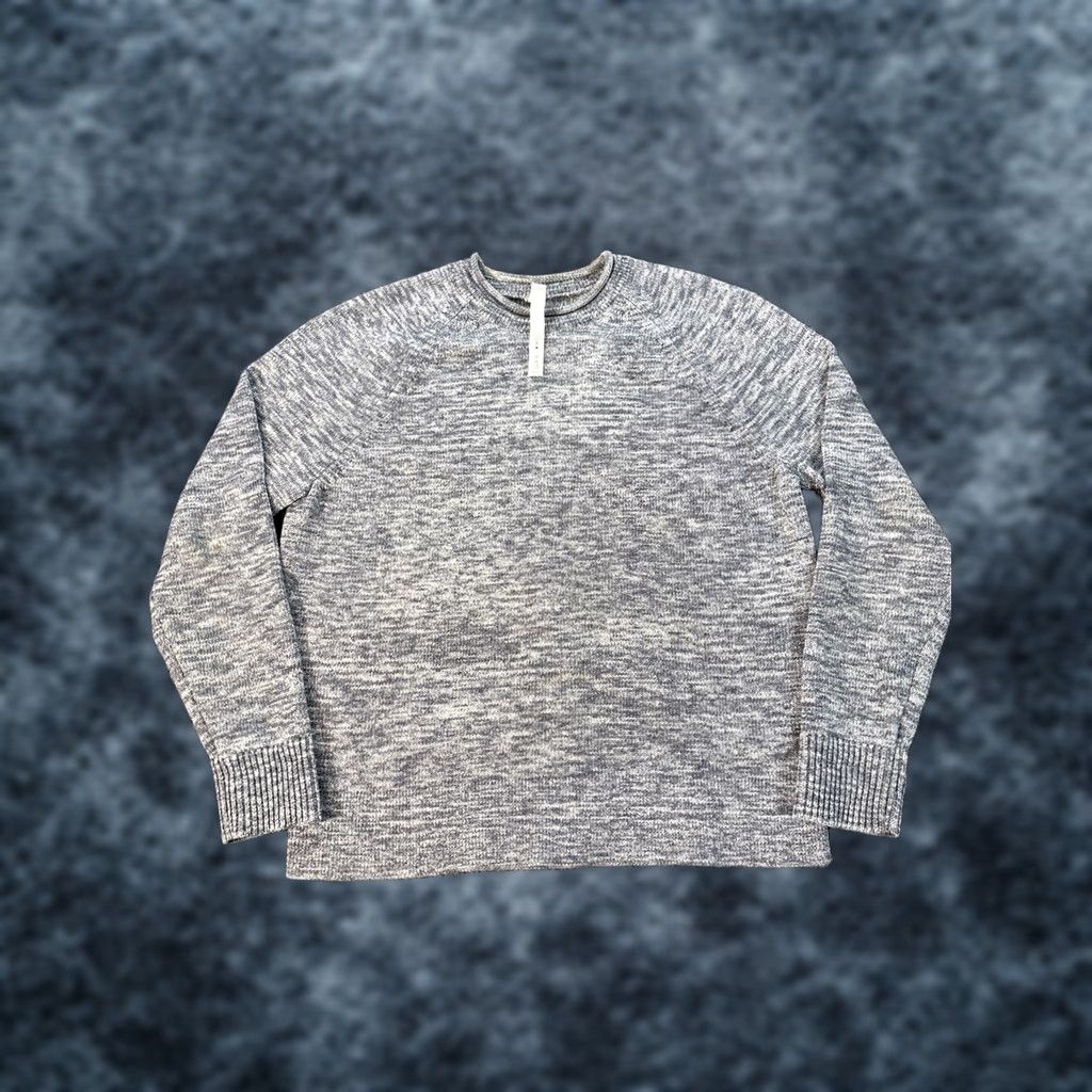 Lululemon Lululemon Sweater Mens M Gray Textured Knit Crew Neck Pullover Stretch Regular Knit Logo Casual Long Sleeve Size US M / EU 48-50 / 2 - 1 Thumbnail