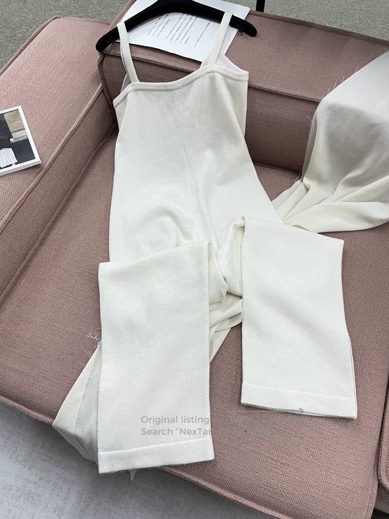 Chanel Chanel 25B white knitted cashmere jumpsuit Size 42" / US 20 - 3 Thumbnail