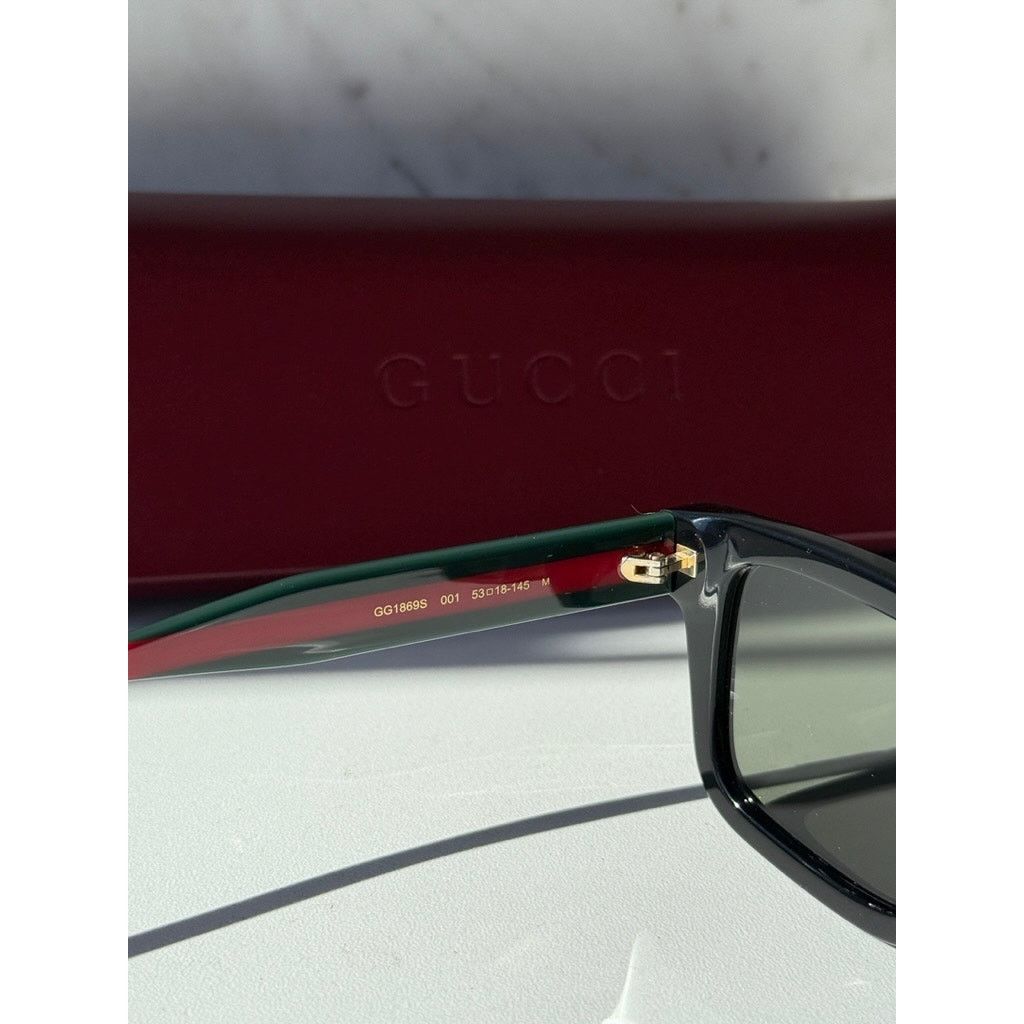 Gucci NEW Gucci GG1869S Black Squared Sunglasses $515 Size ONE SIZE - 8 Thumbnail