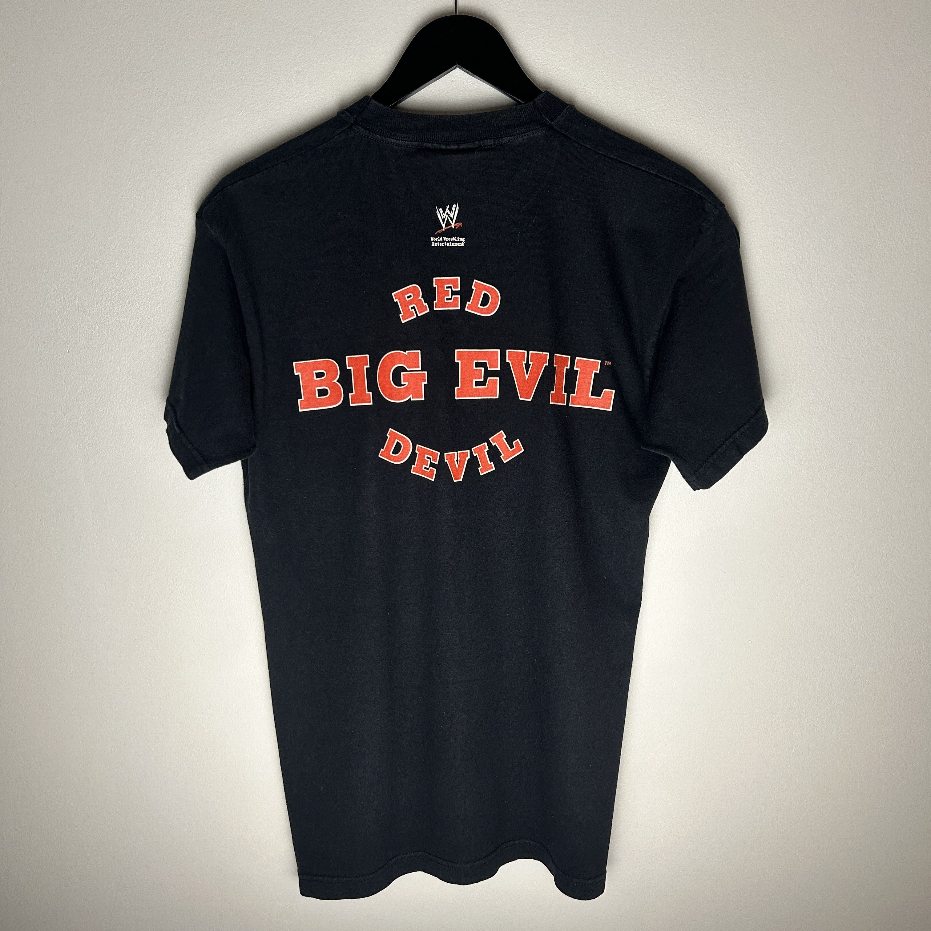 WWE Vintage The Undertaker Red Big Evil Devil WWE T-shirt Size US M / EU 48-50 / 2 - 2 Thumbnail