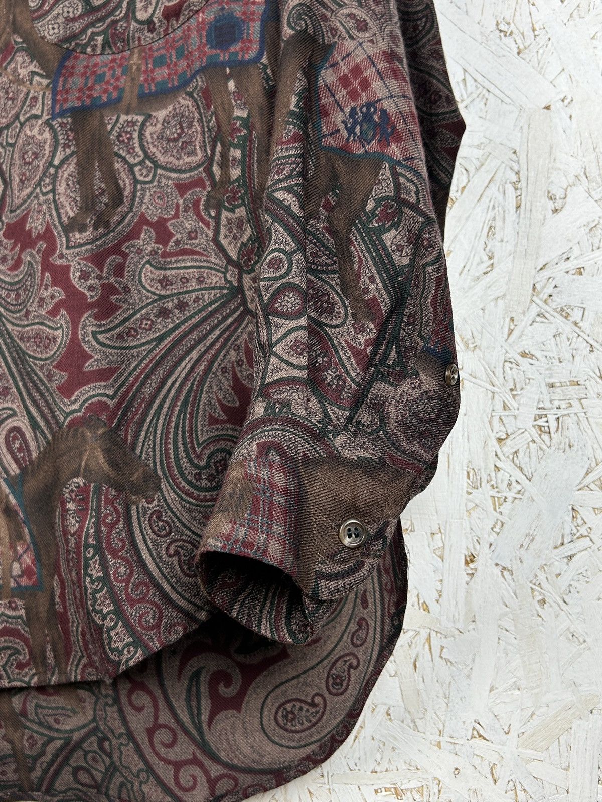 Ralph Lauren Purple Label 70s Ralph Lauren Purple Label Horse Print Paisley AOP Shirt Size M / US 6-8 / IT 42-44 - 4 Thumbnail