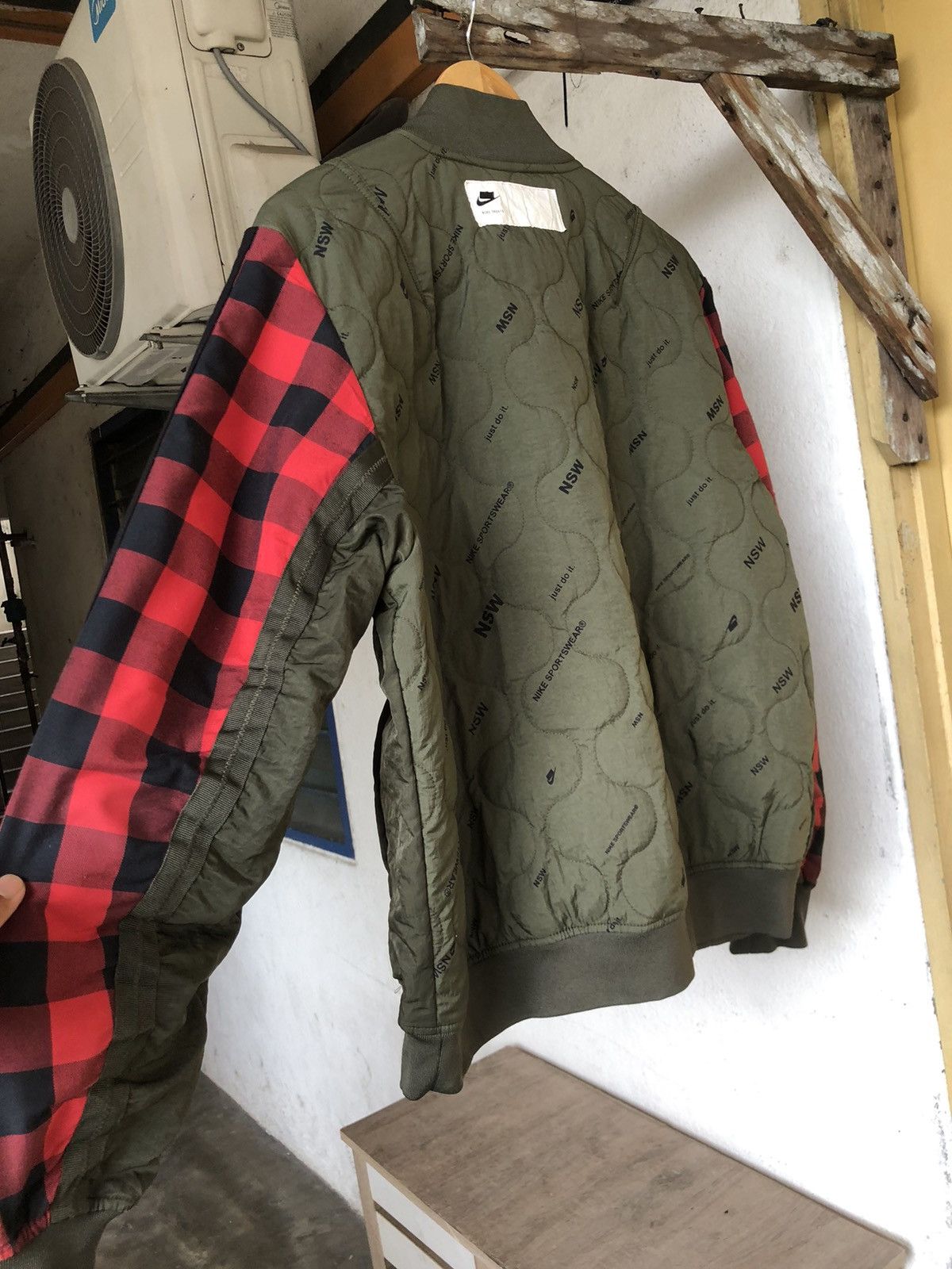 Nike On Fire🔥 Nike x NSW Gothic Style Bomber Jacket Size US L / EU 52-54 / 3 - 12 Thumbnail
