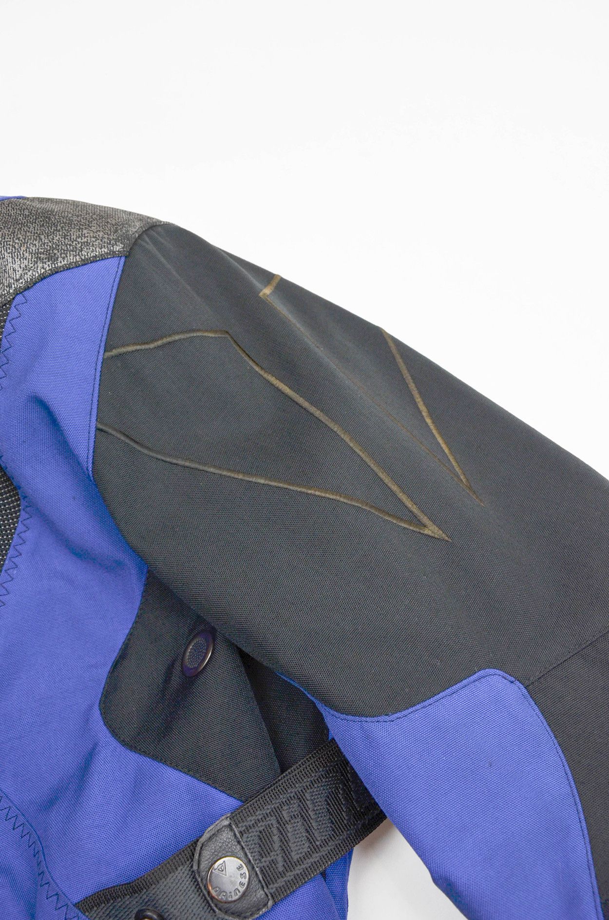 Dainese Dainese Italian Blue Black Geometric Armor Moto Jacket 52 Size US L / EU 52-54 / 3 - 6 Thumbnail