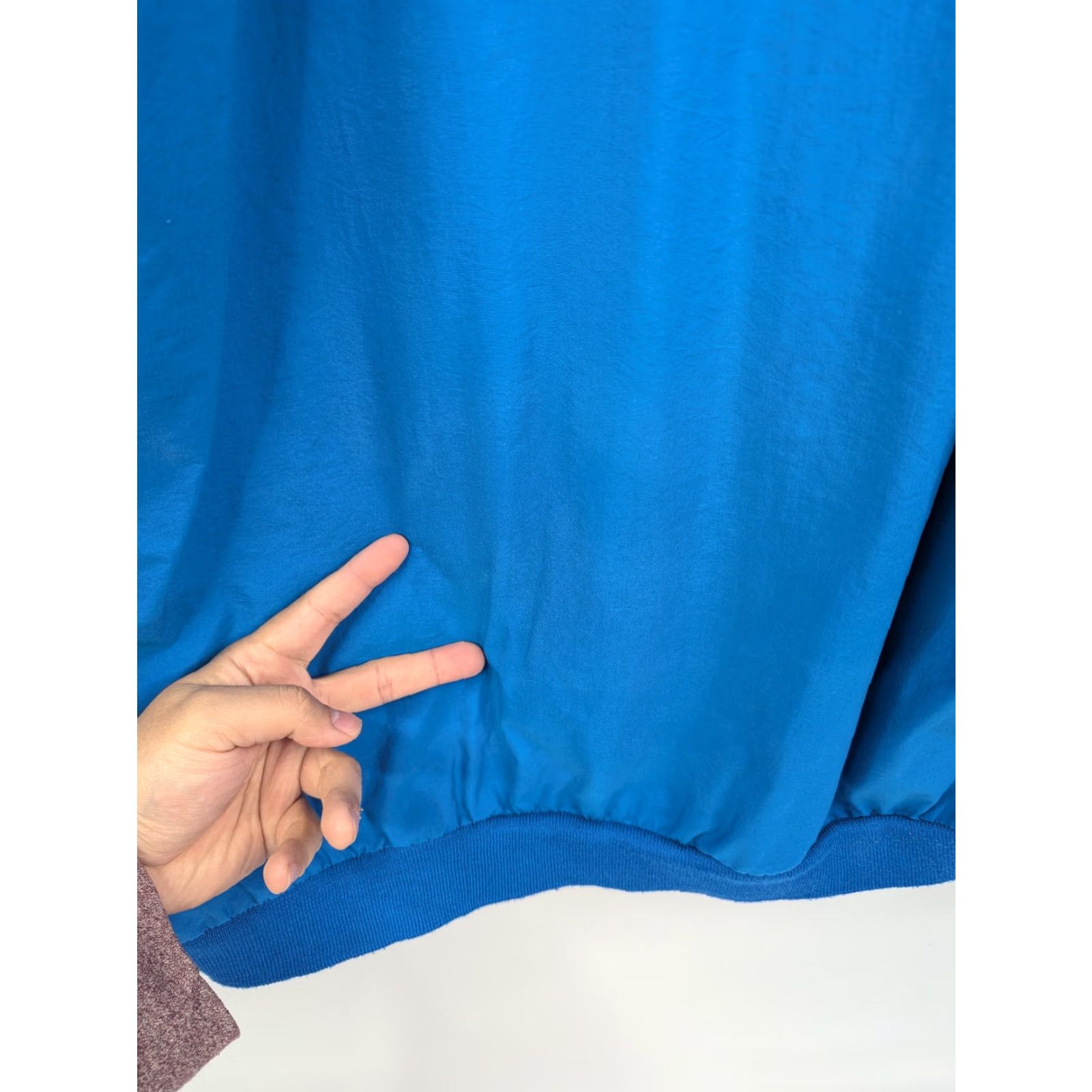 Izod VINTAGE IZOD Jacket Men L Blue Windbreaker Golf Pullover V-Neck Nylon Size US L / EU 52-54 / 3 - 7 Thumbnail