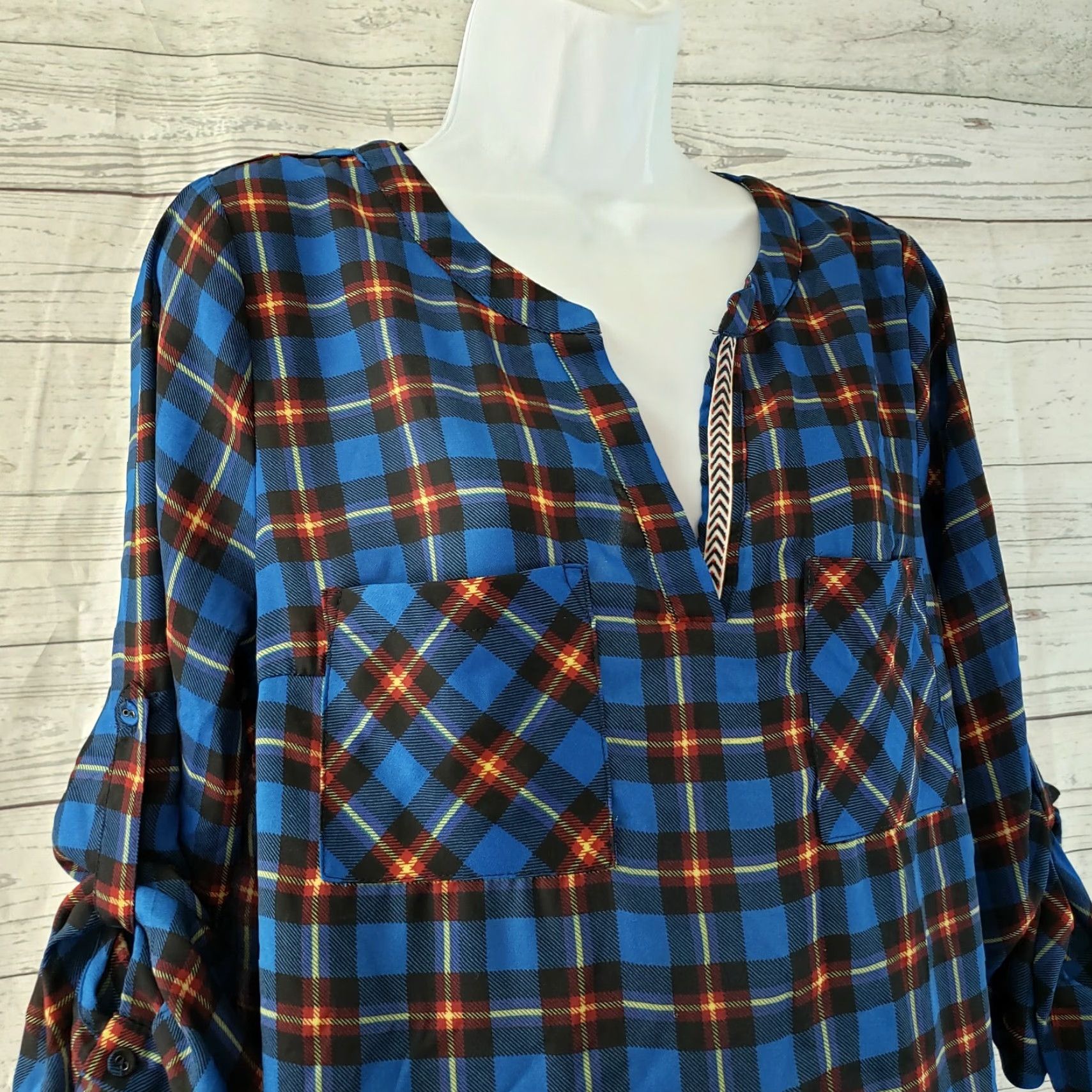 Vintage Skies Are Blue Womens Popover Blouse Sz Medium Plaid Blue Red Tabbed Sleeves Long Sleeve Casual Shirt Blouse Adult M Regular Polyester Size M / US 6-8 / IT 42-44 - 2 Thumbnail