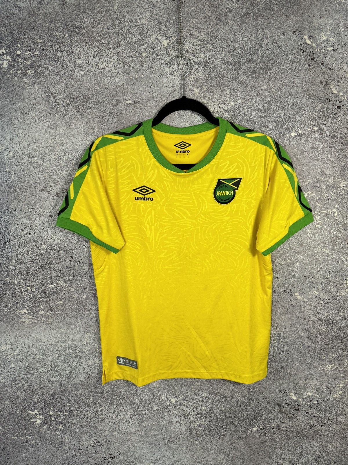 Umbro × Vintage Vintage Jamaica National Team 2018 Umbro Jersey Size US S / EU 44-46 / 1 - 1 Thumbnail