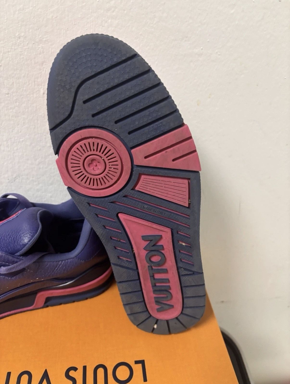Louis Vuitton Louis Vuitton Purple Pink Monogram Trainers Size 6LV/8US Size US 8 / EU 41 - 15 Thumbnail