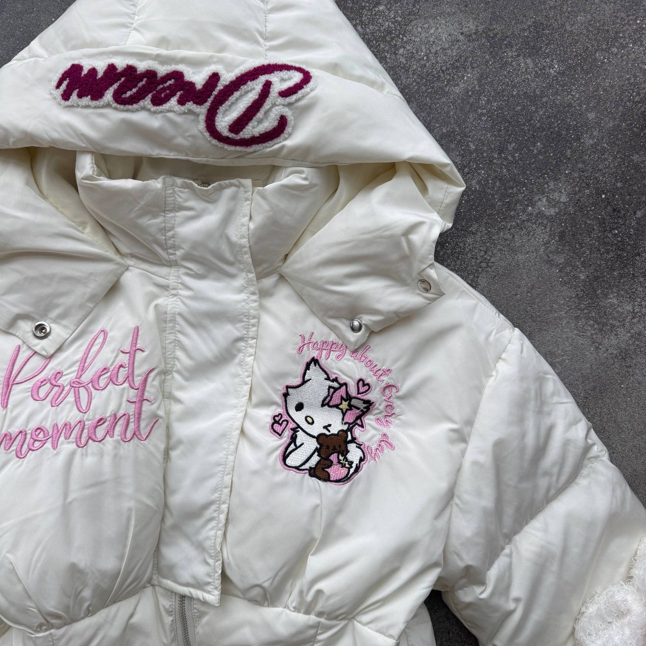 If Six Was Nine Hello Kitty 2000’s Aesthetic Y2K Cute Hooded Winter Jacket Size S / US 4 / IT 40 - 10 Thumbnail