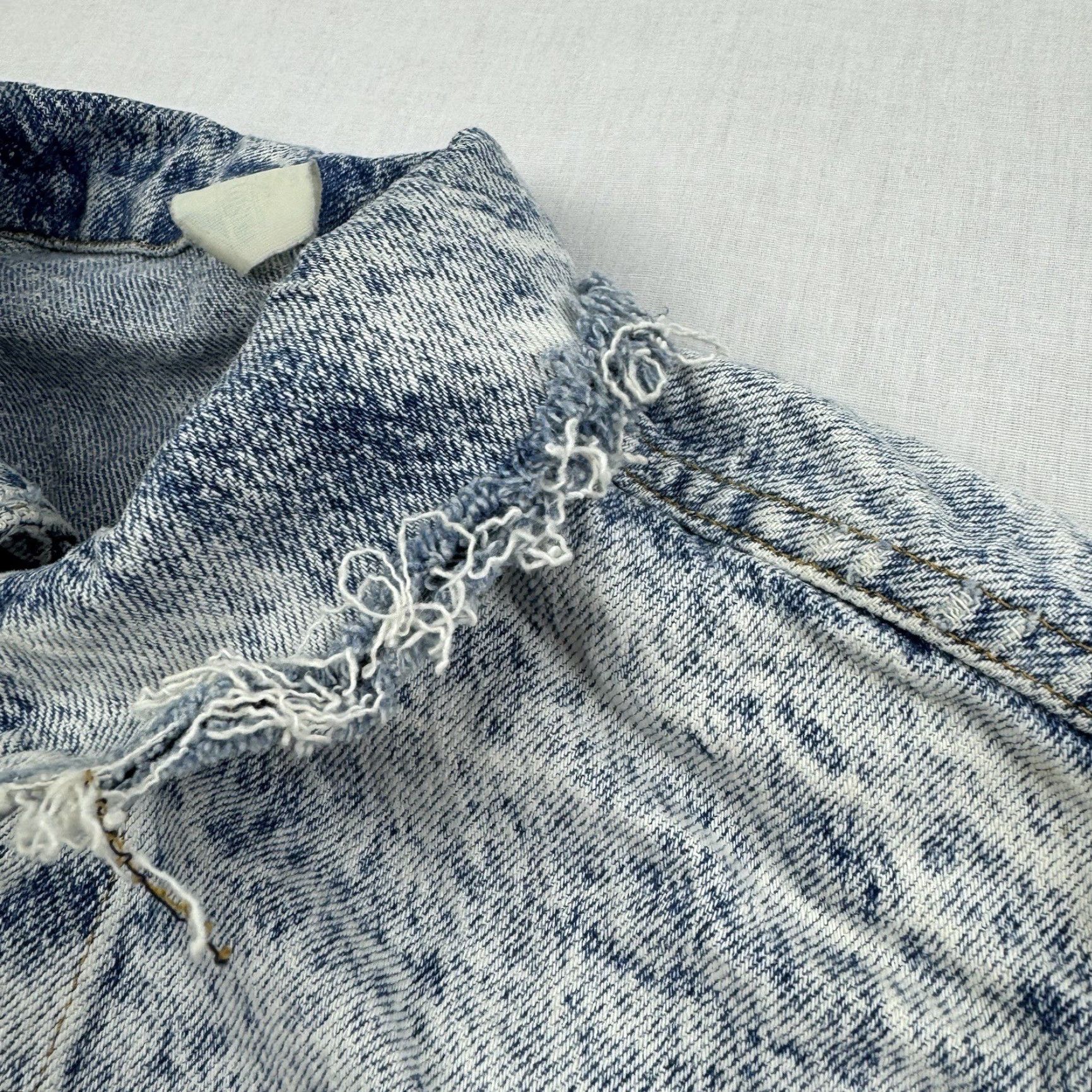 Denime VINTAGE Denim Jacket Male M Blue 80s Denim Jacket Vintage Acid Washed Worn 80s American男性 Size US M / EU 48-50 / 2 - 7 Thumbnail