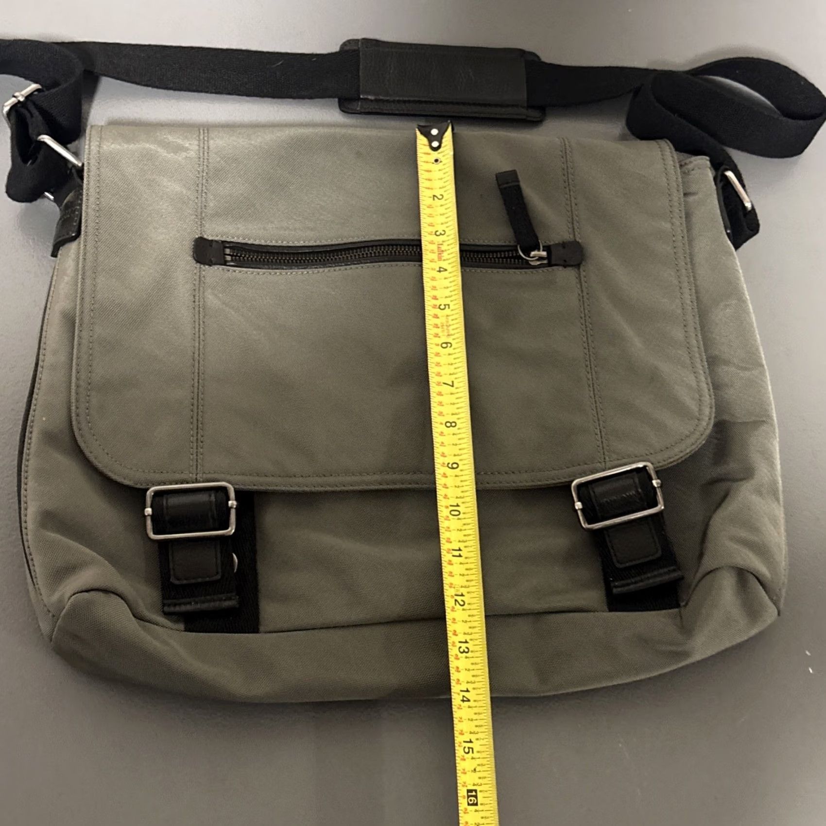 Banana Republic Banana Republic Messenger Bag Gray 2012 Men Medium Nylon Canvas Laptop Adjustable Pockets Shoulder Size ONE SIZE - 5 Thumbnail