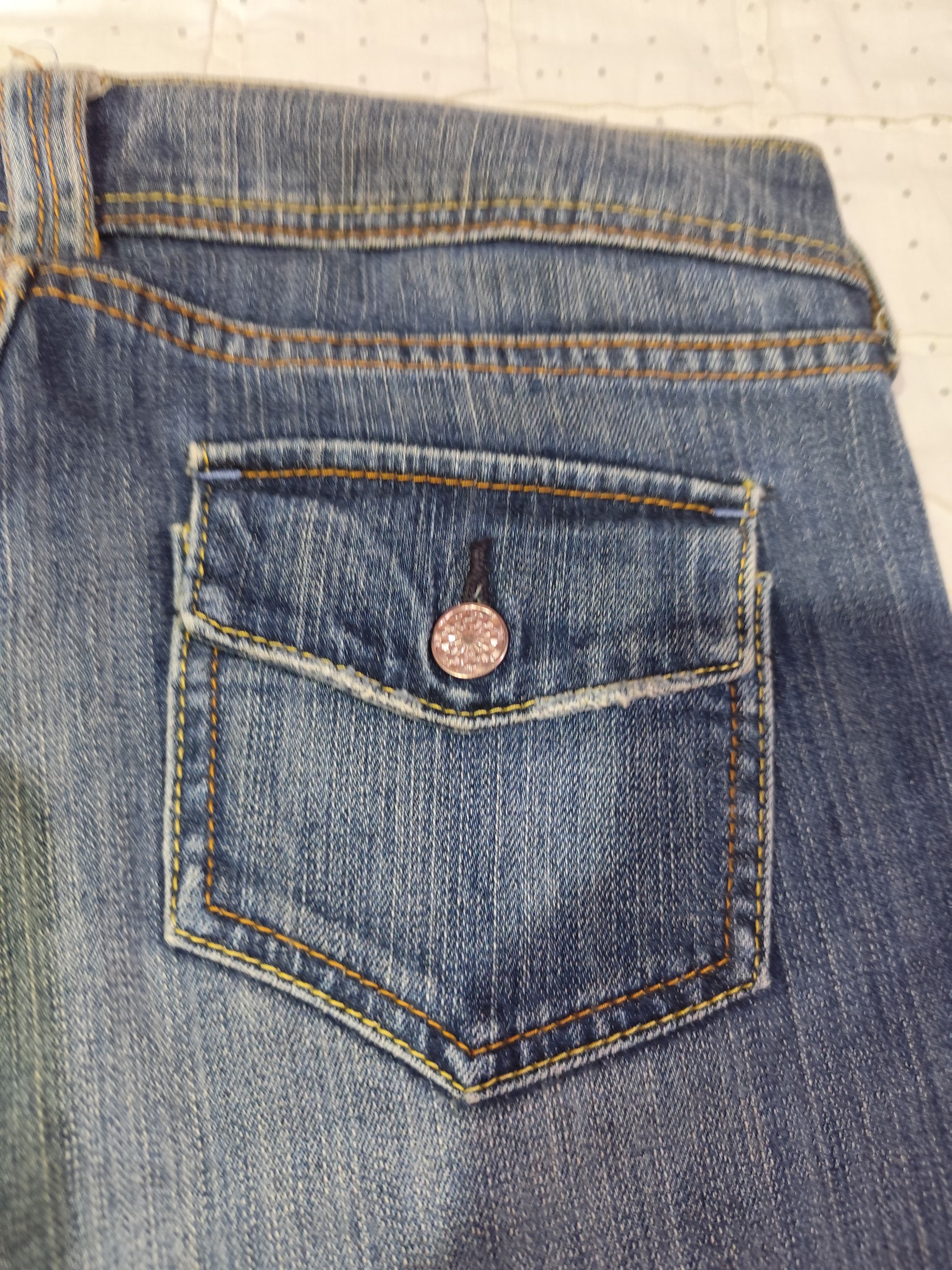Japanese Brand × Jun Takahashi × Uniqlo Vintage Uniqlo U Flare Denim J014 Size 26" / US 2 / IT 38 - 13 Thumbnail